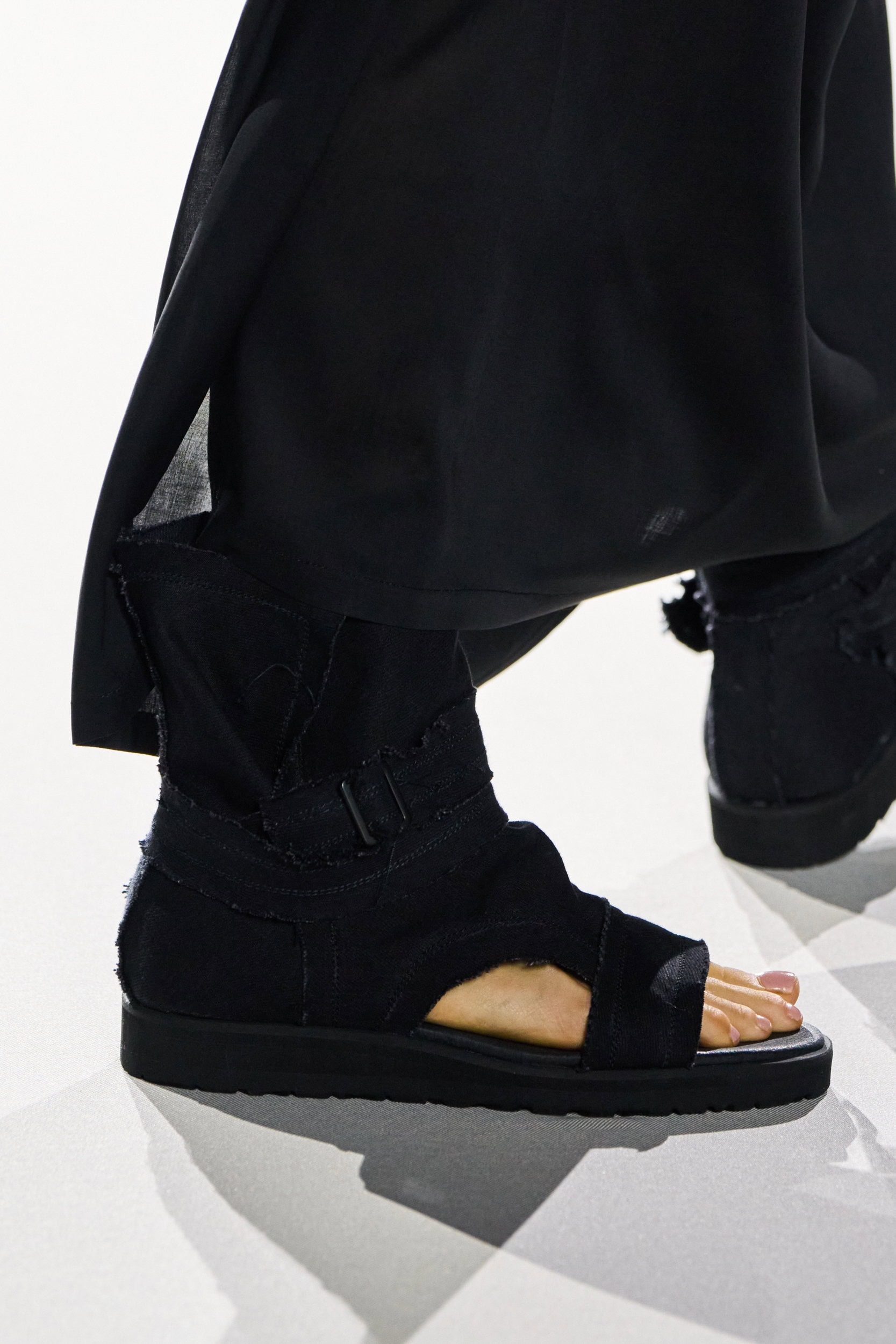 Yohji Yamamoto Spring 2026 Fashion Show Details