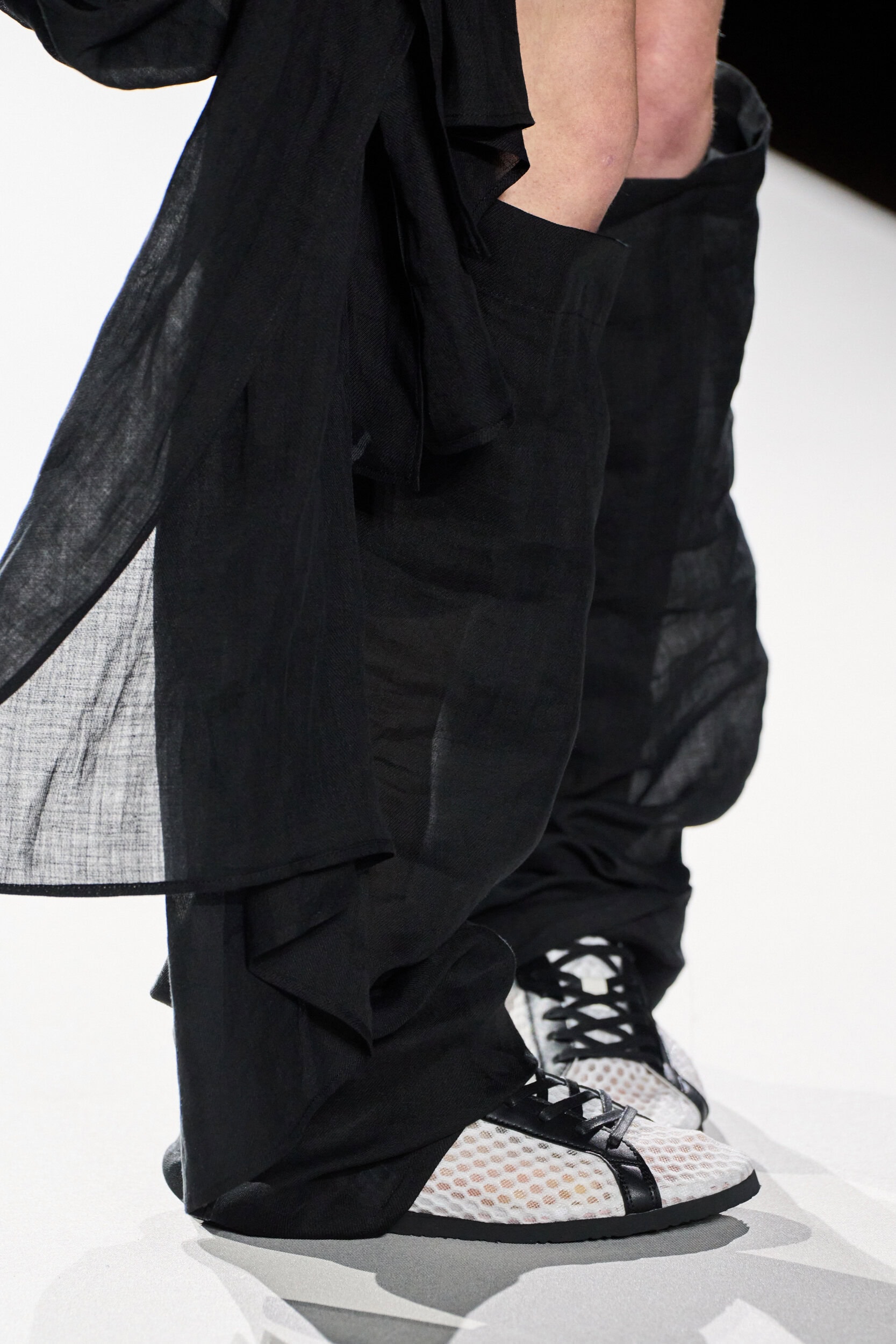Yohji Yamamoto Spring 2026 Fashion Show Details