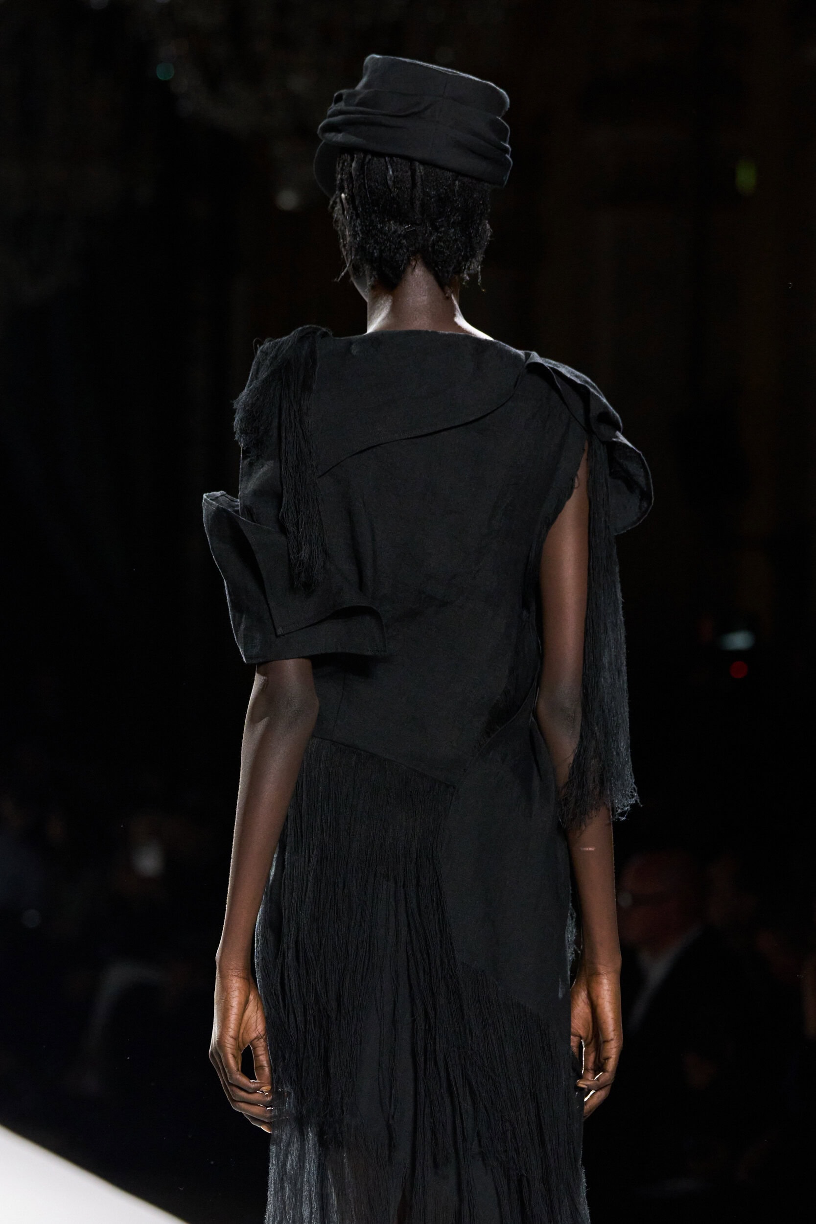 Yohji Yamamoto Spring 2026 Fashion Show Details