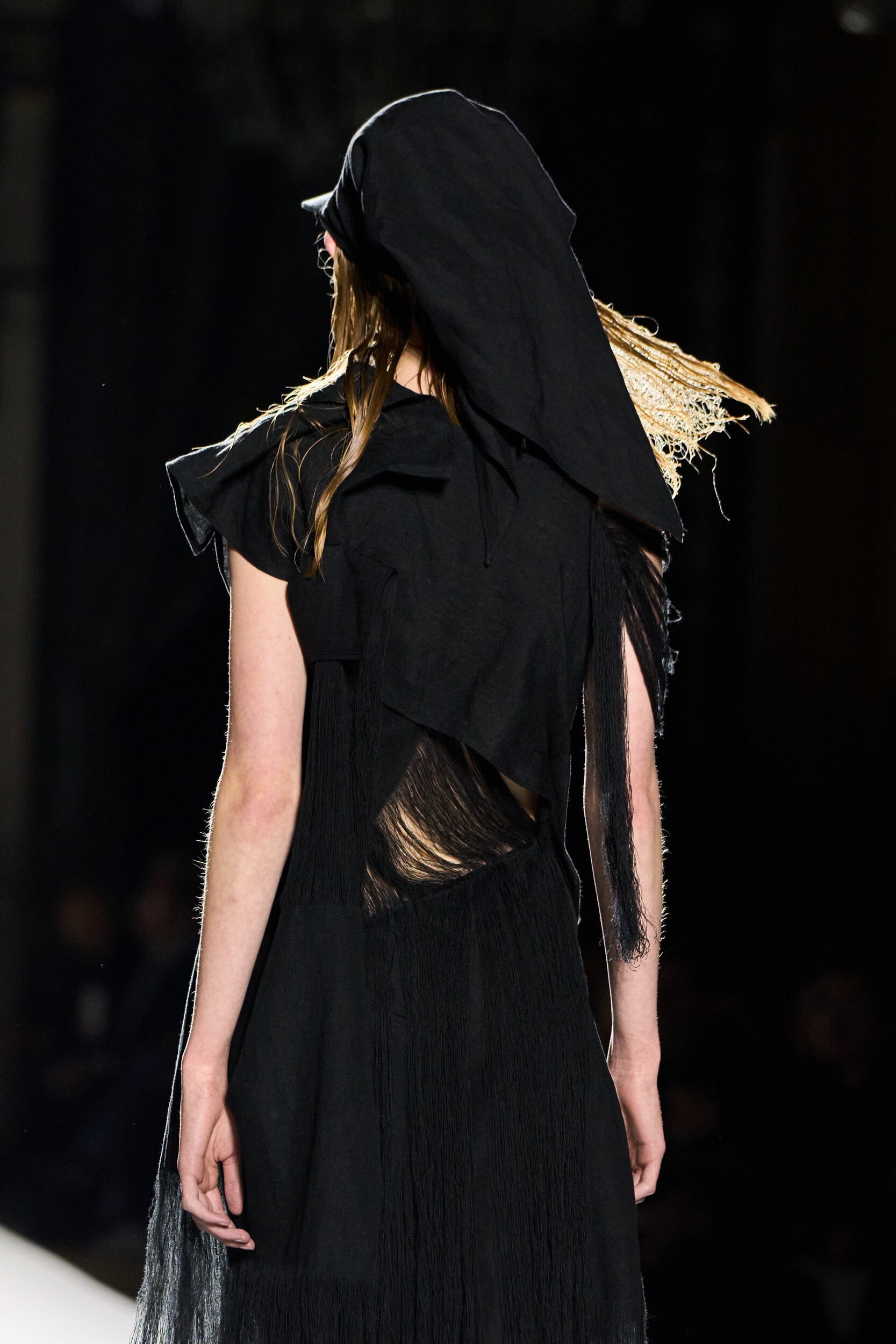 Yohji Yamamoto Spring 2026 Fashion Show Details