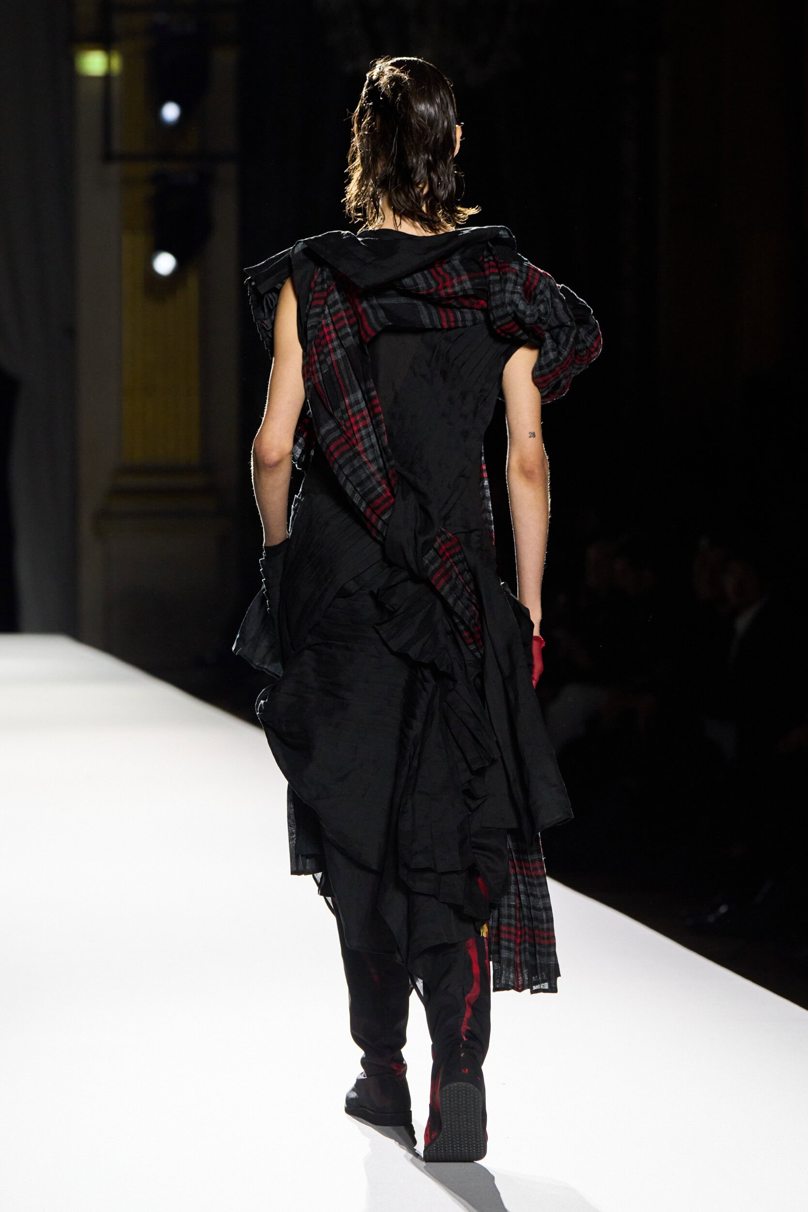 Yohji Yamamoto Spring 2026 Fashion Show Details