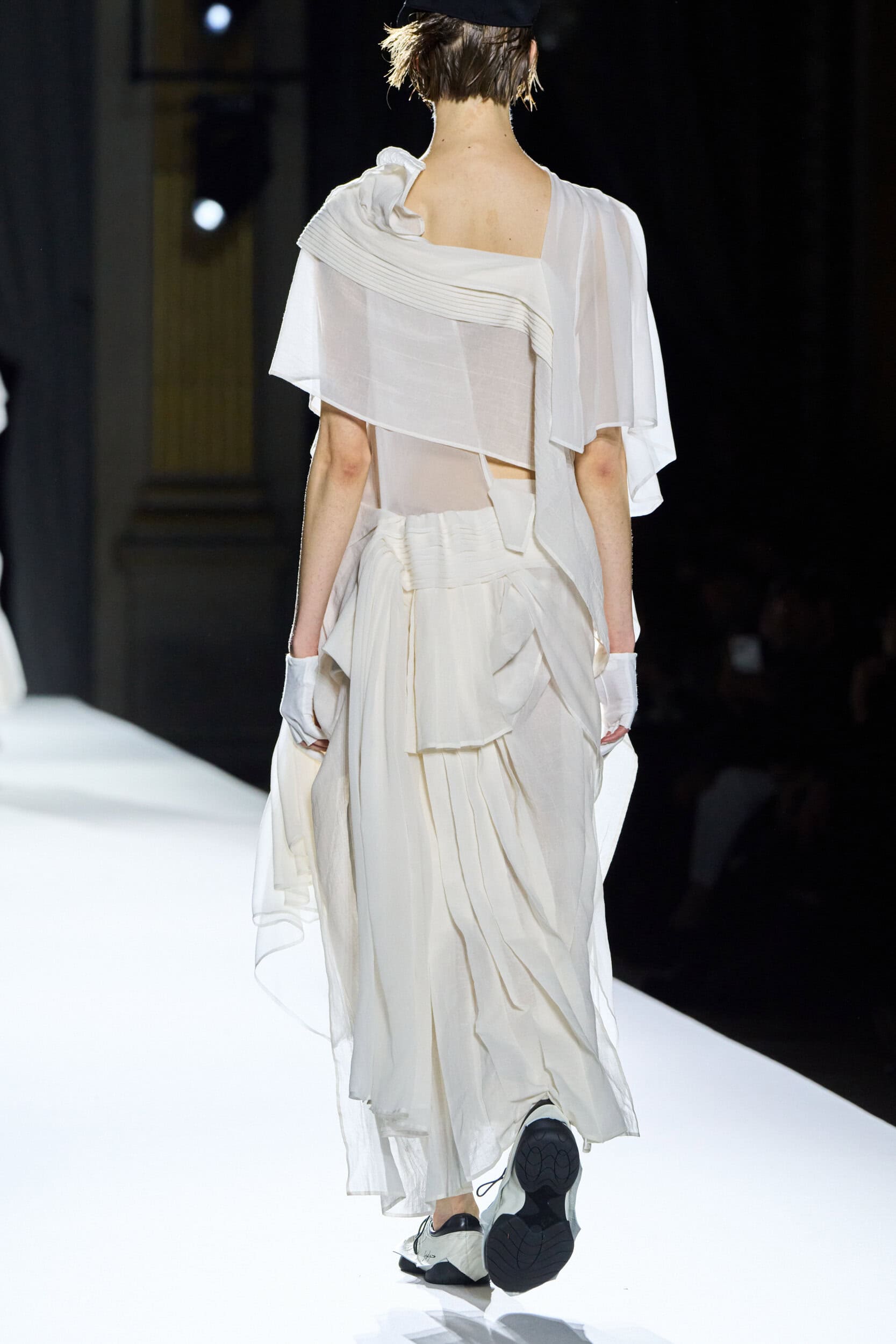 Yohji Yamamoto Spring 2026 Fashion Show Details