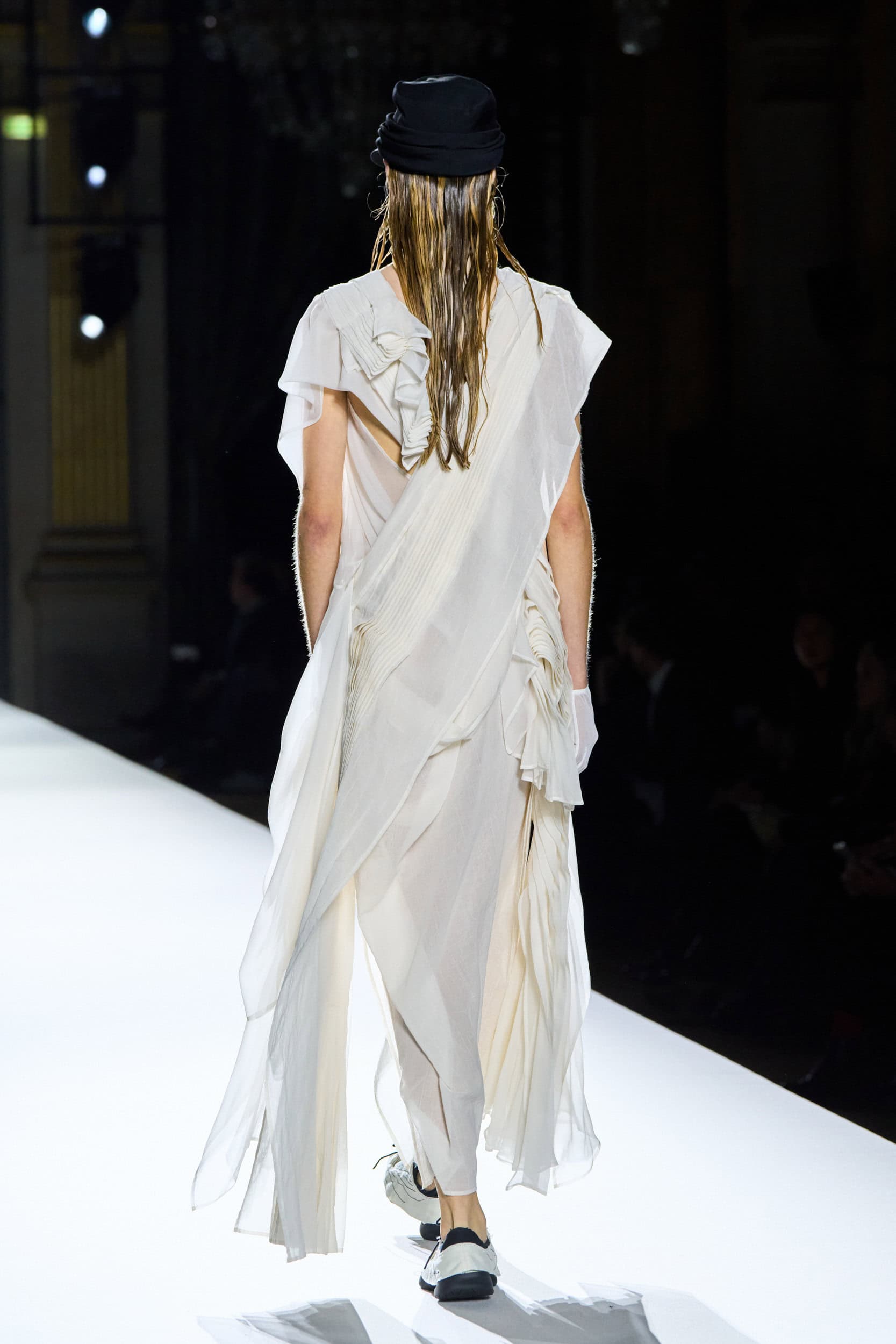 Yohji Yamamoto Spring 2026 Fashion Show Details