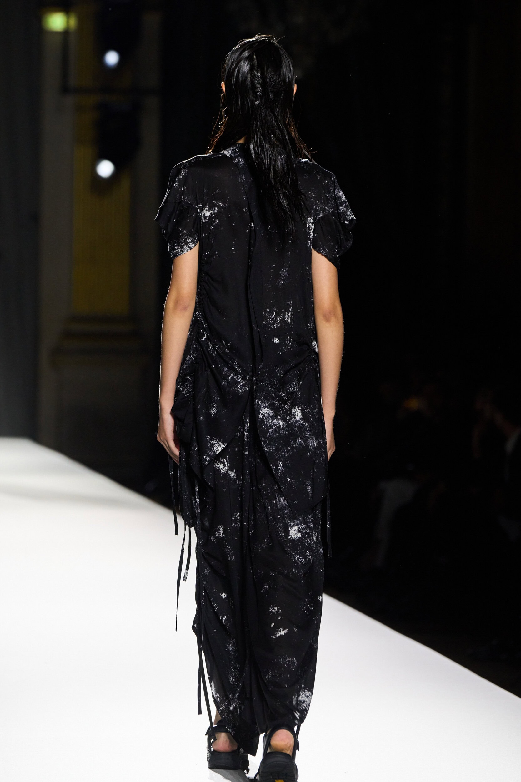 Yohji Yamamoto Spring 2026 Fashion Show Details