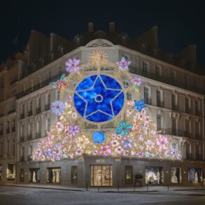 Dior Unveils Holiday Installations at 30 Montaigne