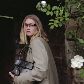 Miu Miu Holiday 2025 Ad Campaign