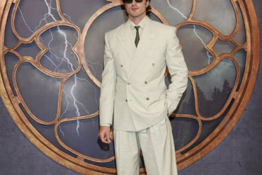 Jacob Elordi wears Bottega Veneta to The Frankenstein Premiere