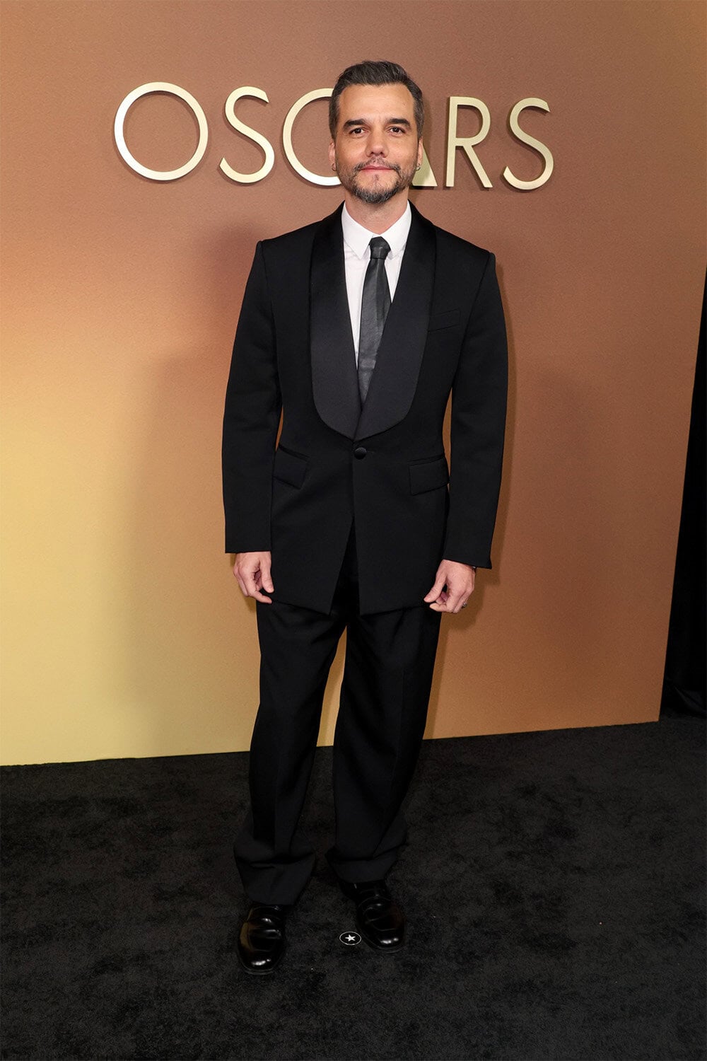 Wagner Moura wears Bottega Veneta to The 16th Governors Awards