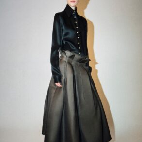 Khaite Pre-Fall 2026 RTW Collection