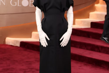 Leslie Mann in Balenciaga at the 83rd Annual Golden Globes