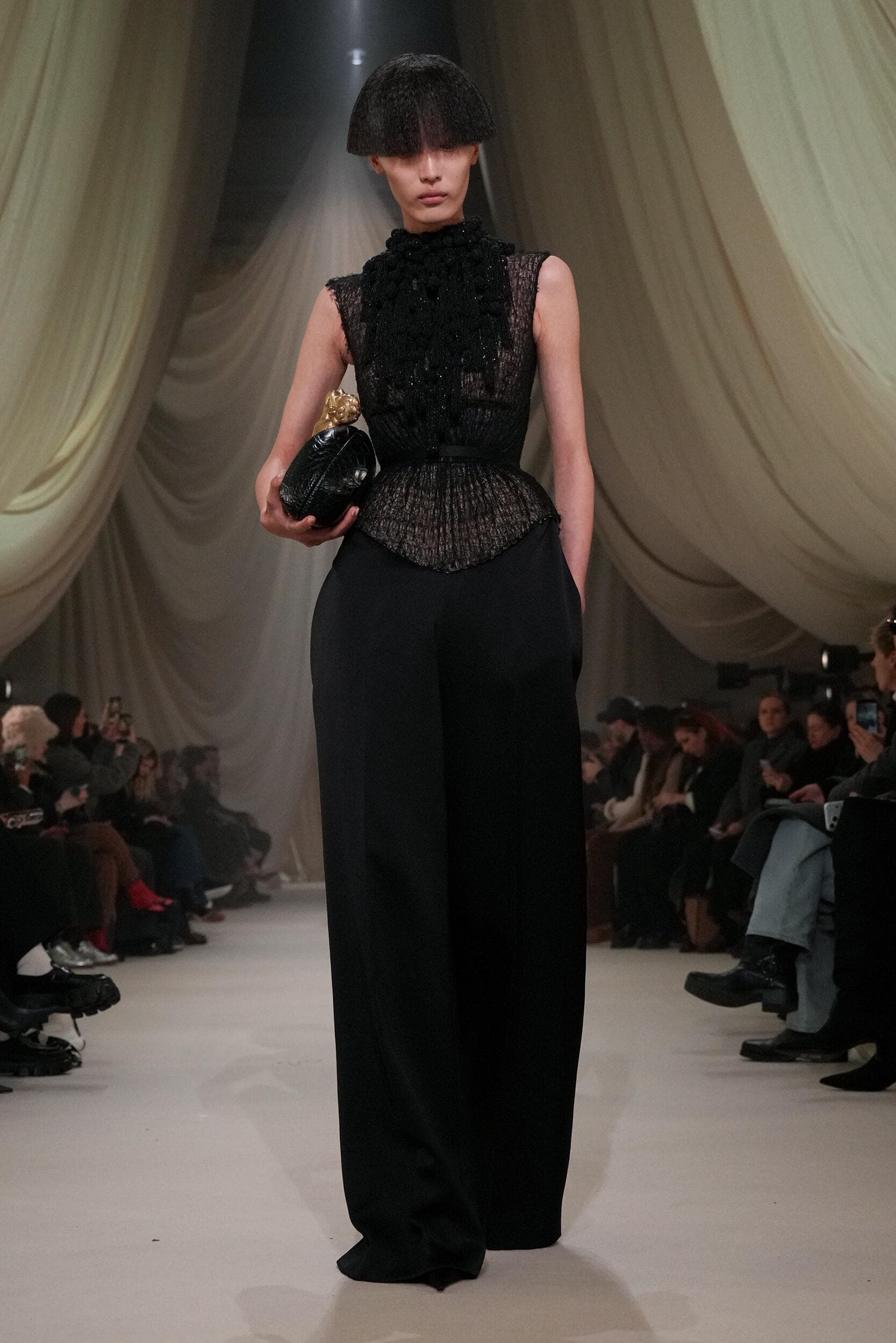 Ashi Studio Spring 2026 Couture Fashion Show