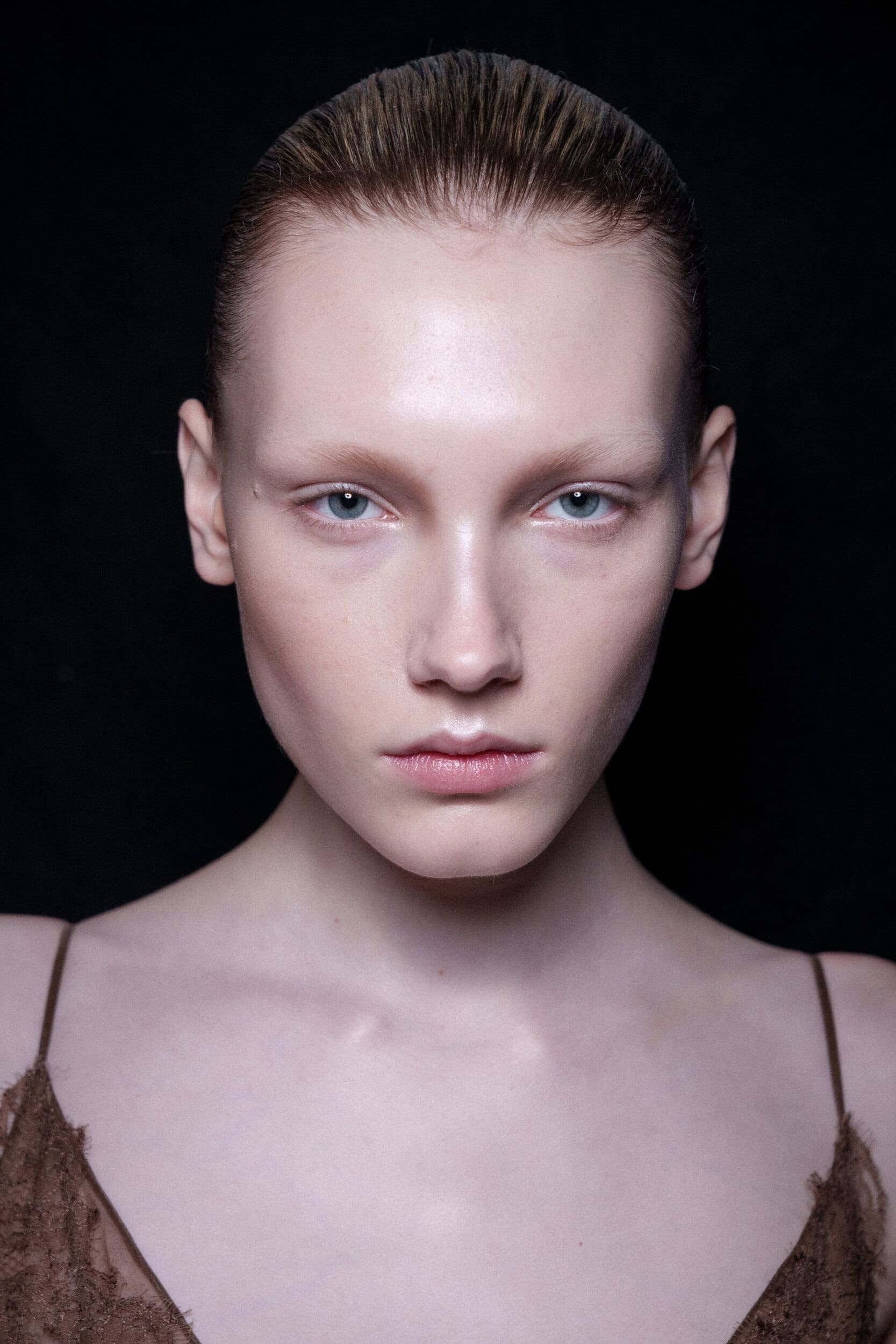 Ashi Studio Spring 2026 Couture Fashion Show Backstage