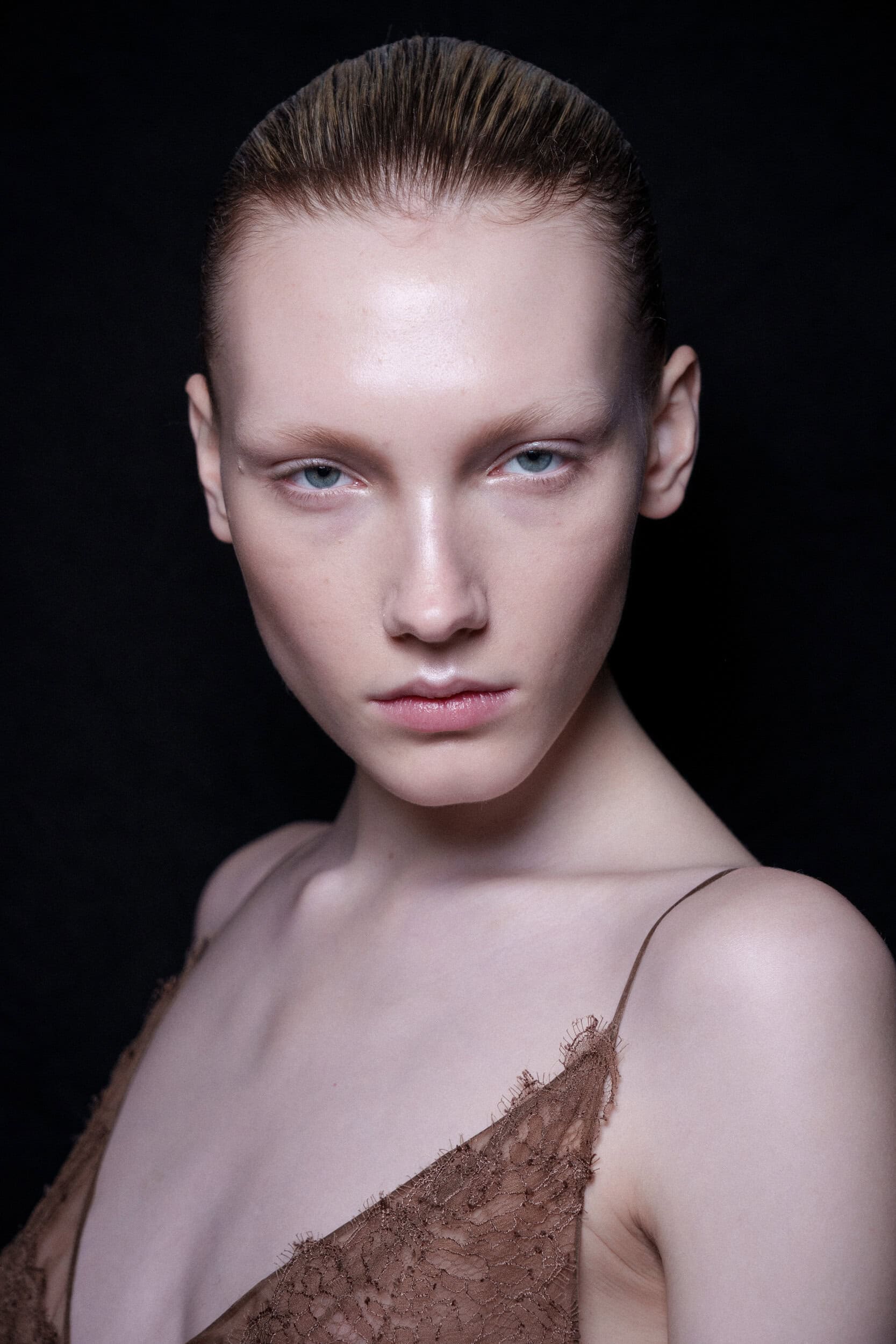 Ashi Studio Spring 2026 Couture Fashion Show Backstage