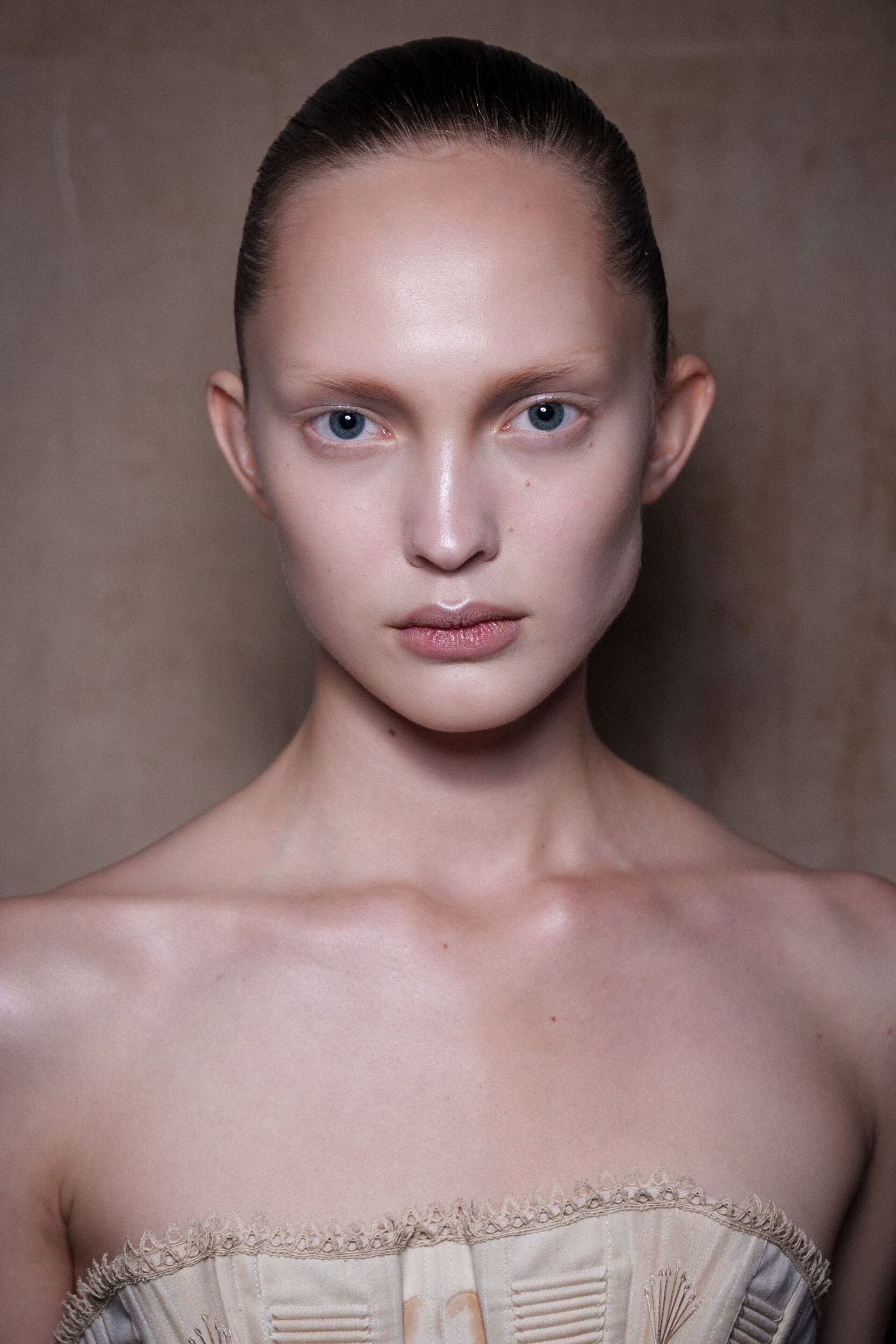 Ashi Studio Spring 2026 Couture Fashion Show Backstage