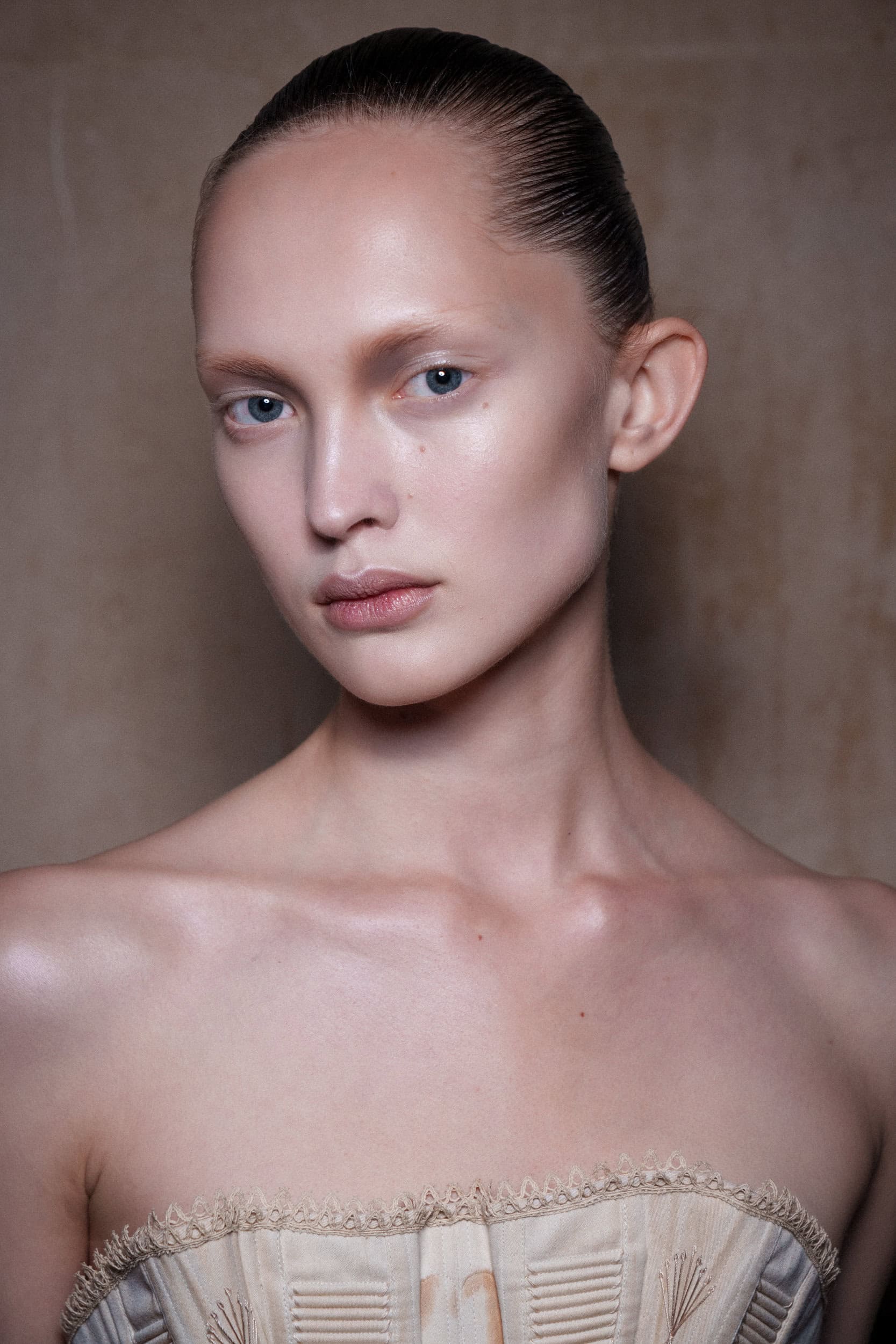 Ashi Studio Spring 2026 Couture Fashion Show Backstage