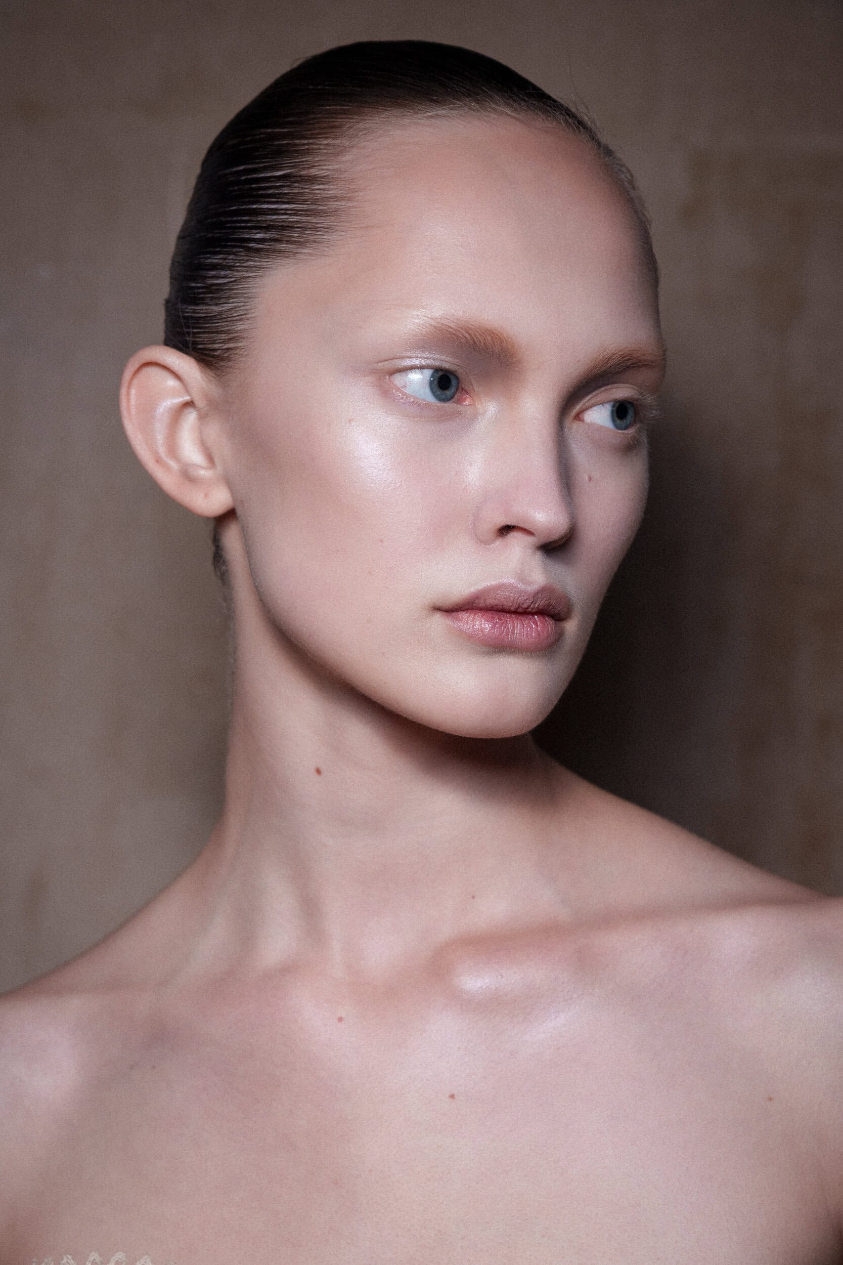 Ashi Studio Spring 2026 Couture Fashion Show Backstage