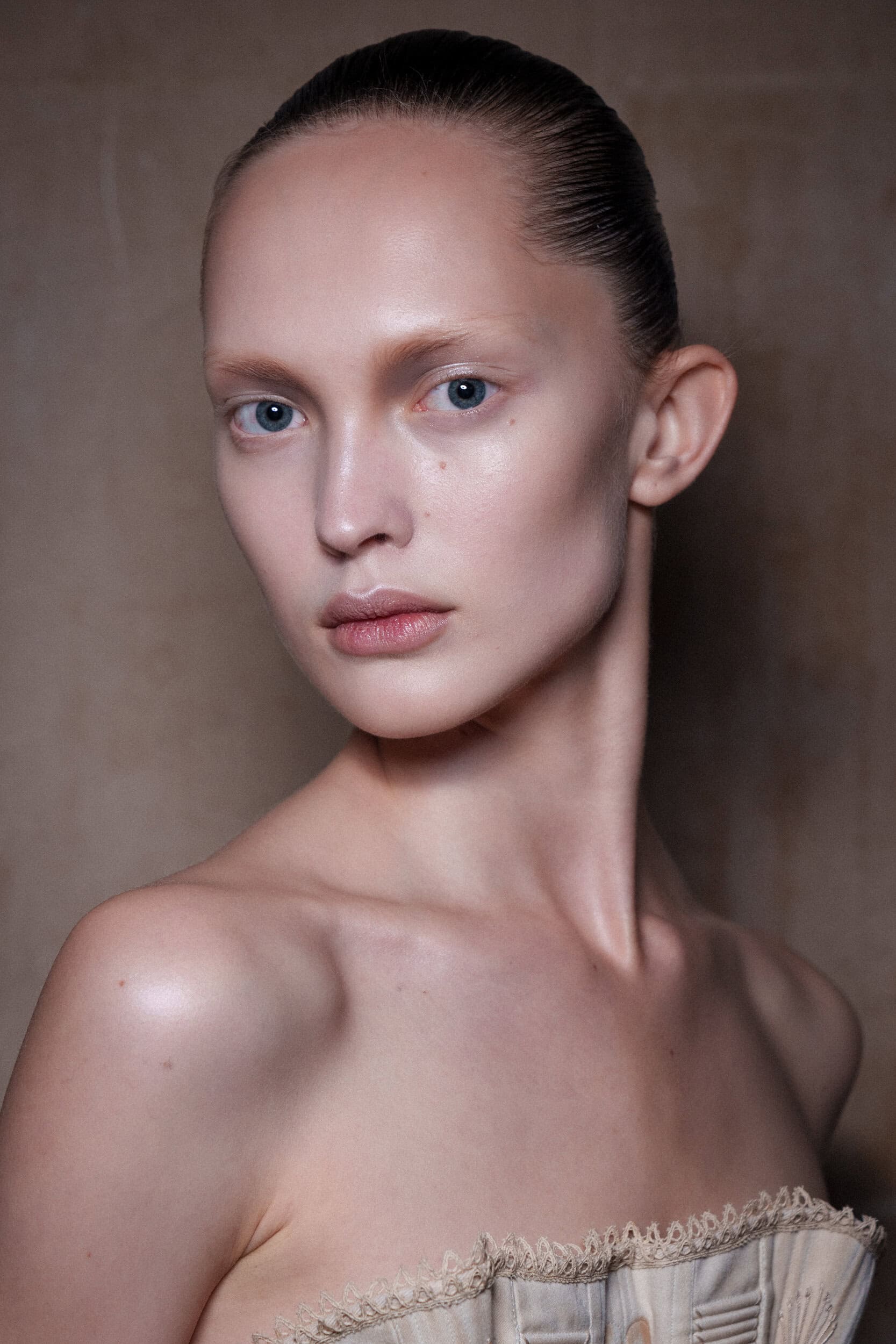 Ashi Studio Spring 2026 Couture Fashion Show Backstage