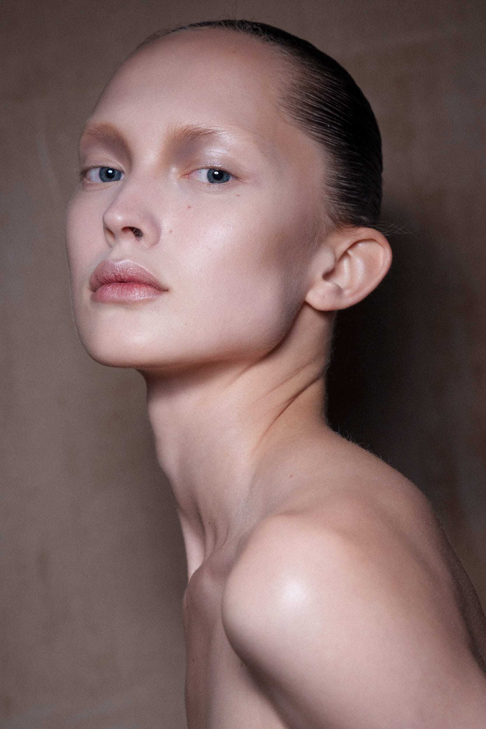 Ashi Studio Spring 2026 Couture Fashion Show Backstage