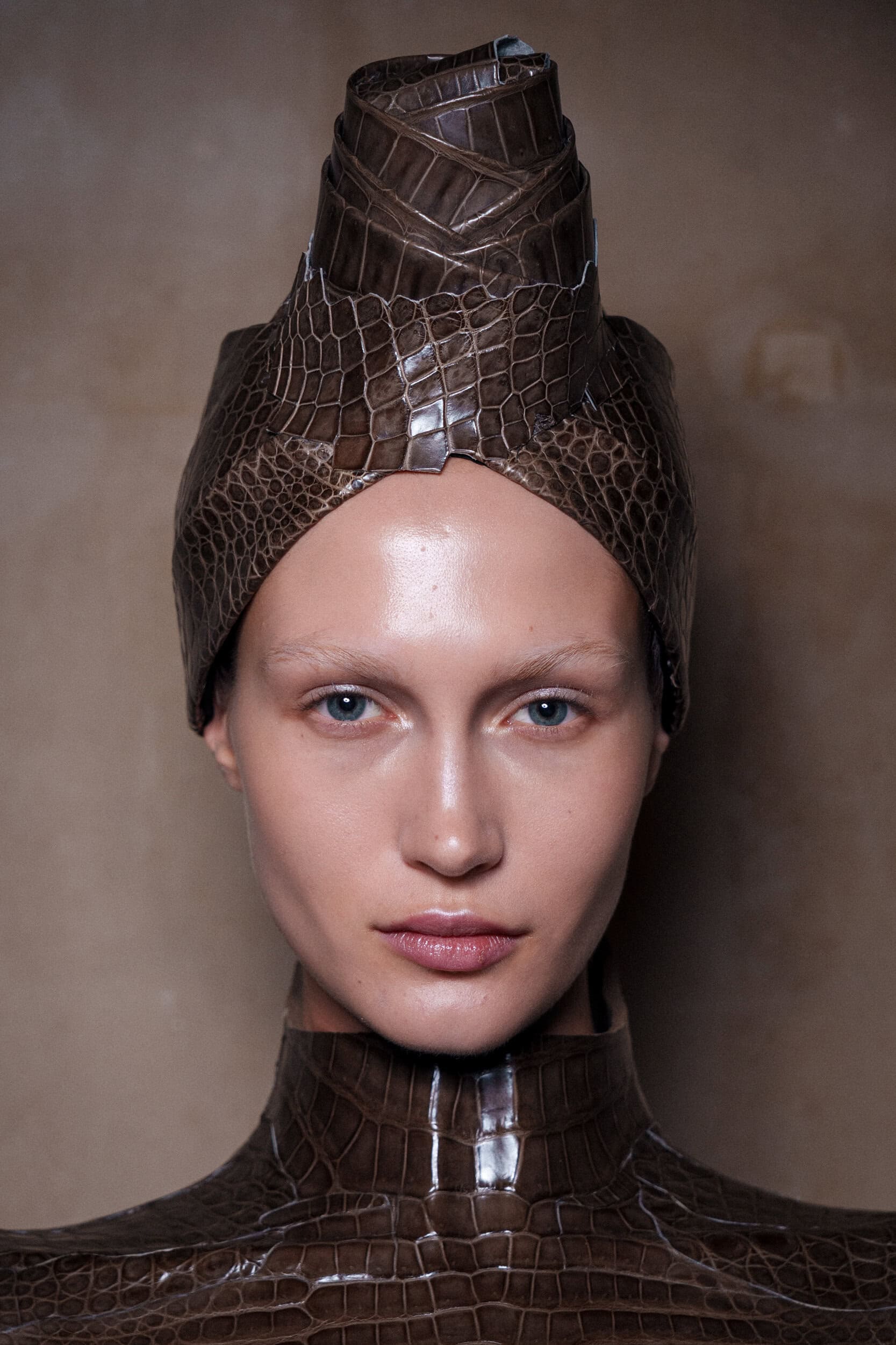 Ashi Studio Spring 2026 Couture Fashion Show Backstage