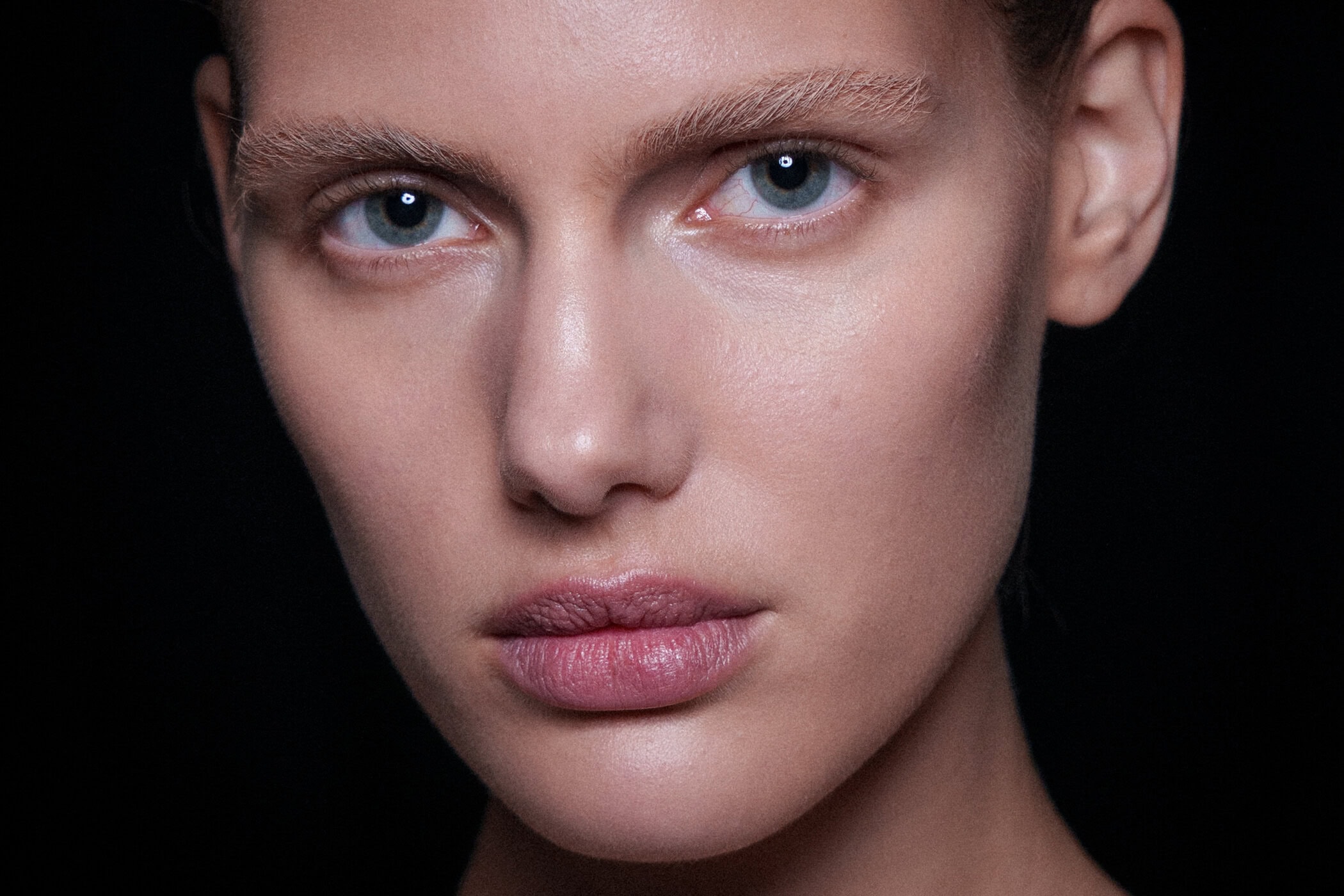 Ashi Studio Spring 2026 Couture Fashion Show Backstage