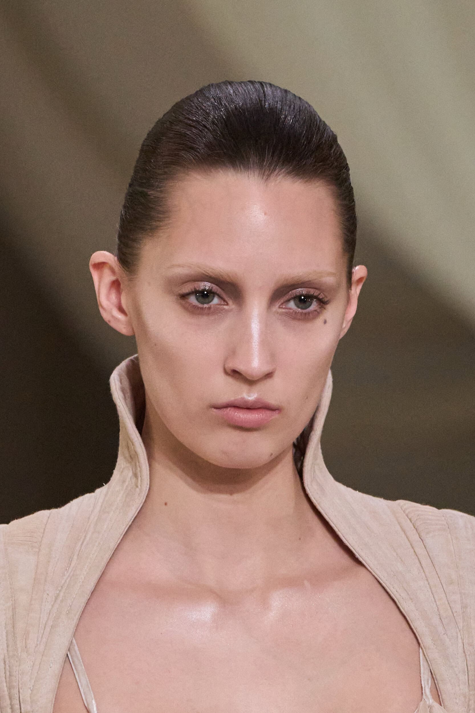 Ashi Studio Spring 2026 Couture Fashion Show Details