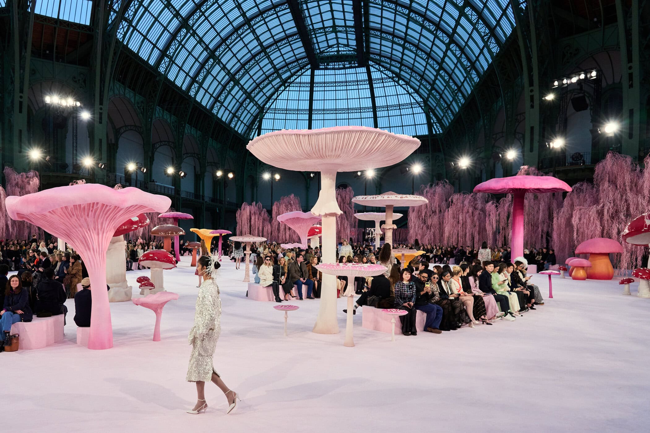 Chanel Spring 2026 Couture Fashion Show Atmosphere