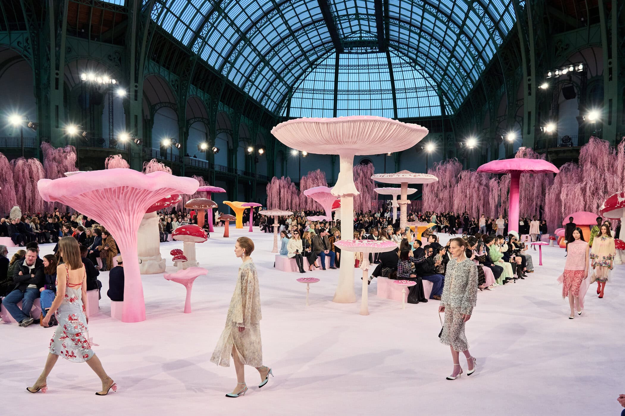 Chanel Spring 2026 Couture Fashion Show Atmosphere