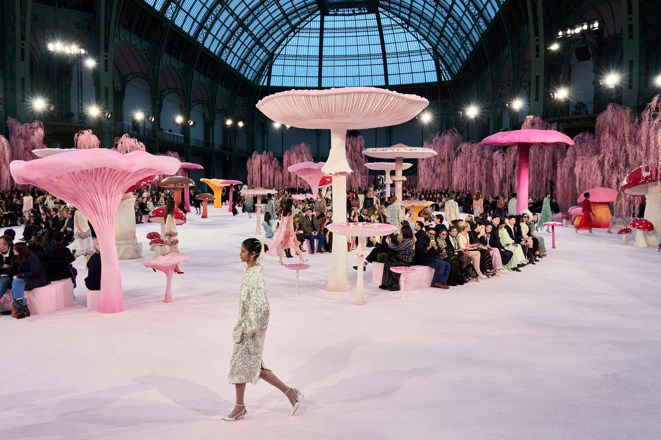 Chanel Spring 2026 Couture Fashion Show Atmosphere