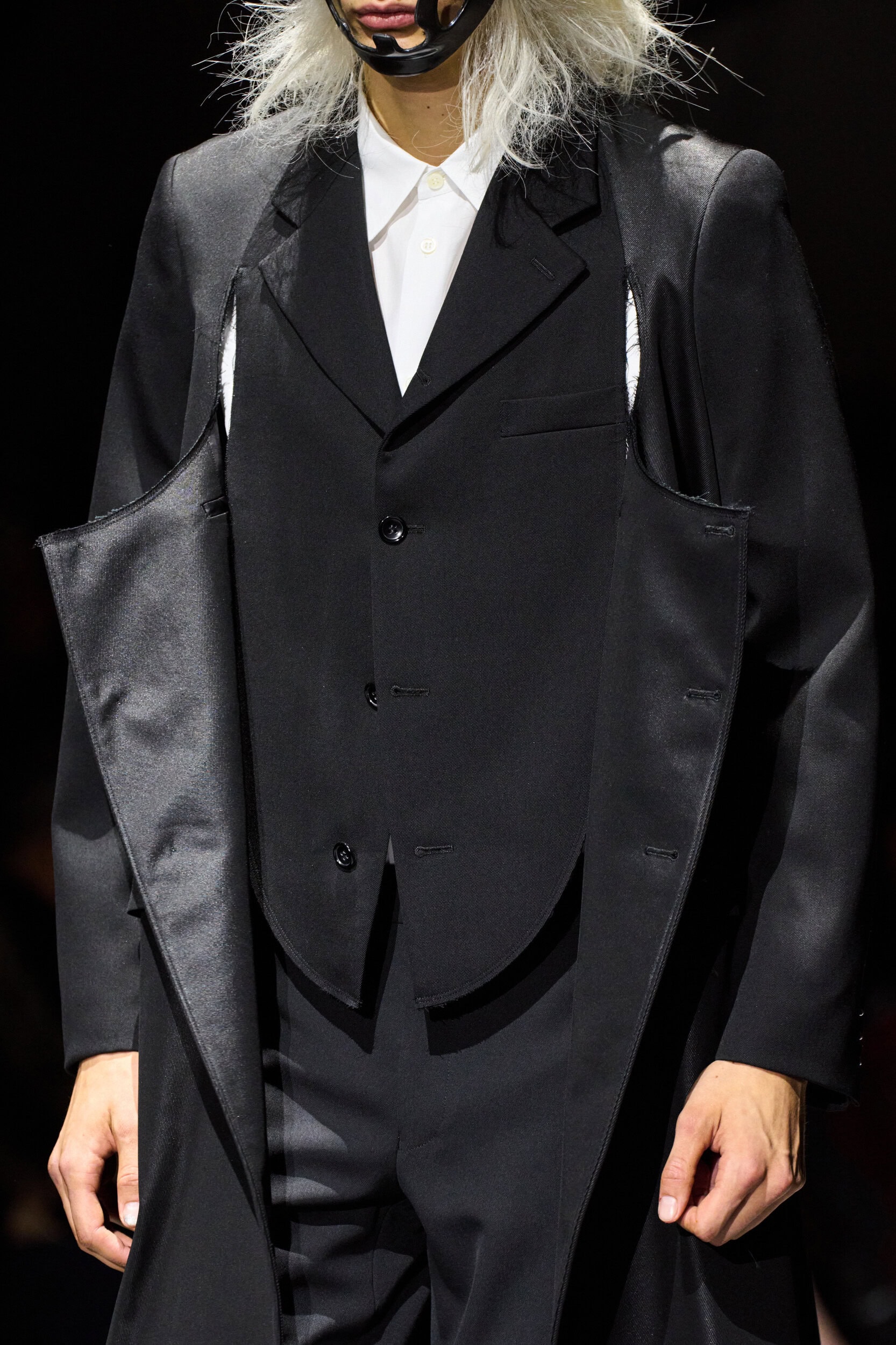 Comme Des Garcons Homme Plus Fall 2026 Men’s Fashion Show Details