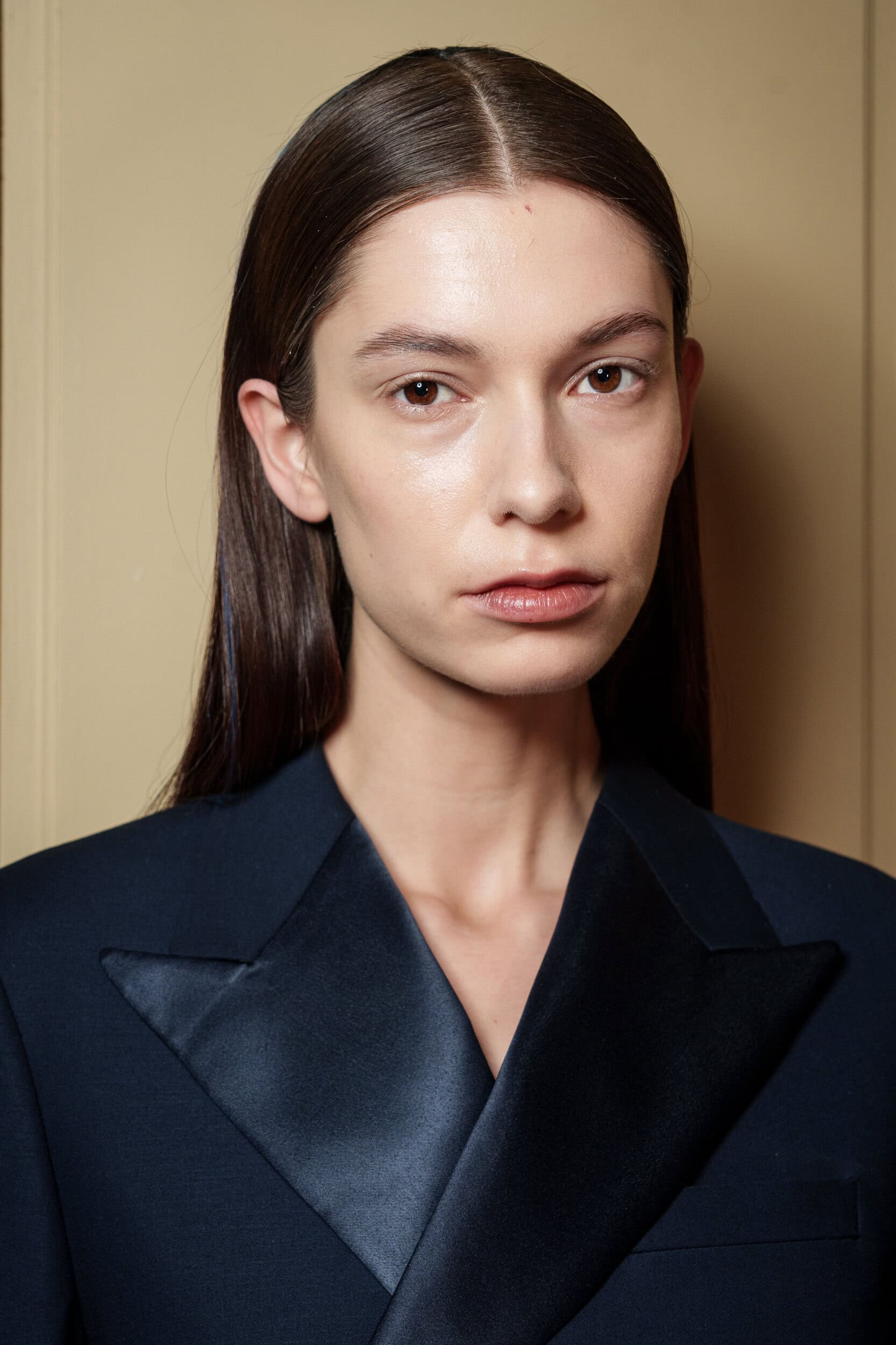 Peet Dullaert Spring 2026 Couture Fashion Show Backstage