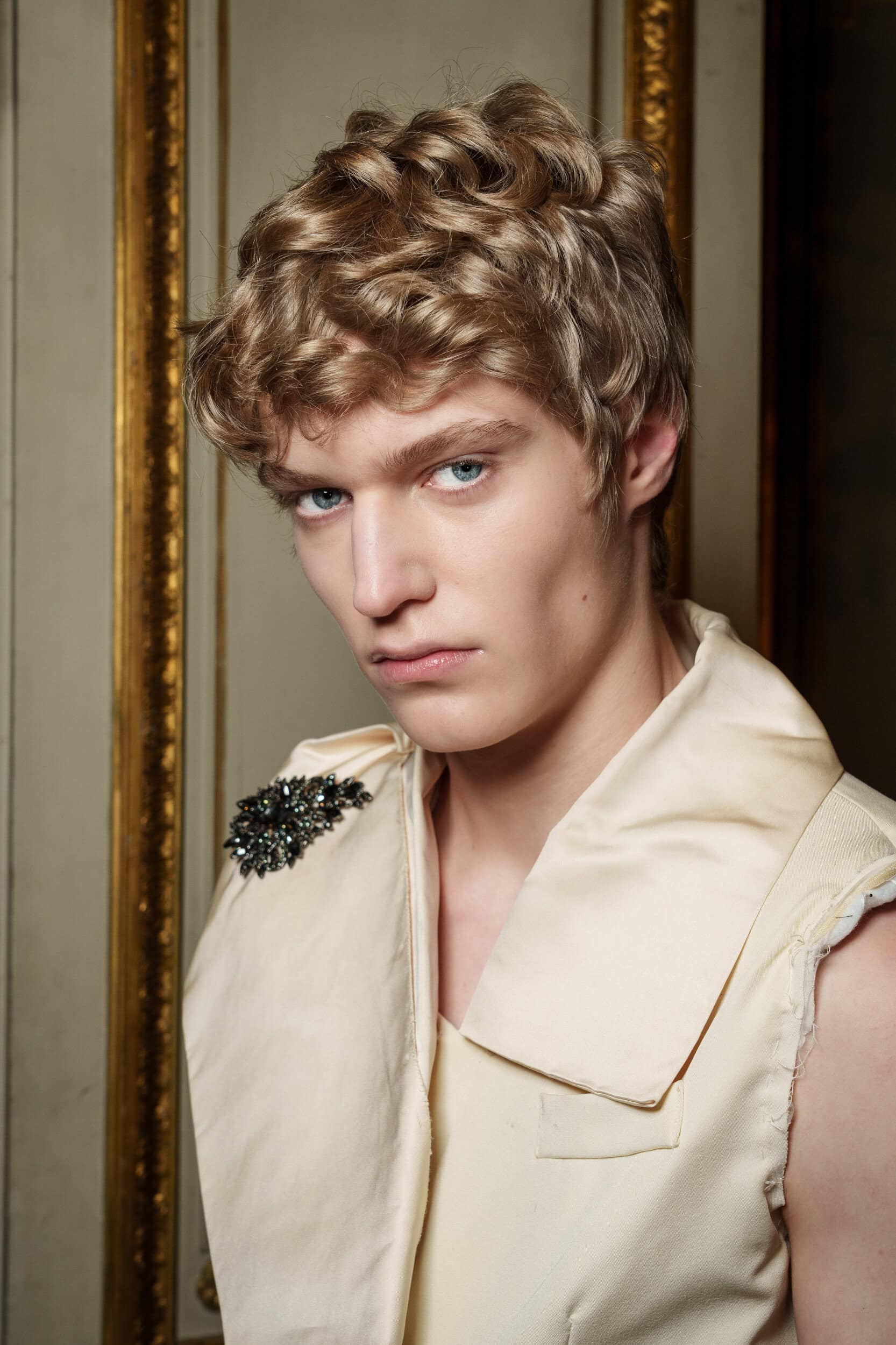 Peet Dullaert Spring 2026 Couture Fashion Show Backstage