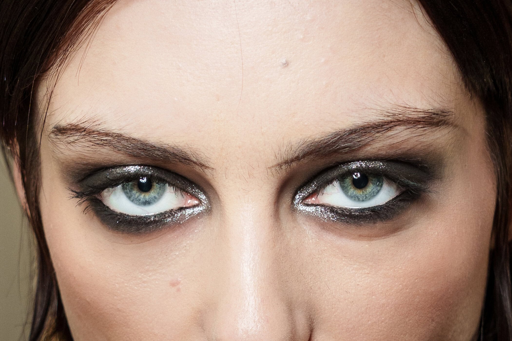 Peet Dullaert Spring 2026 Couture Fashion Show Backstage