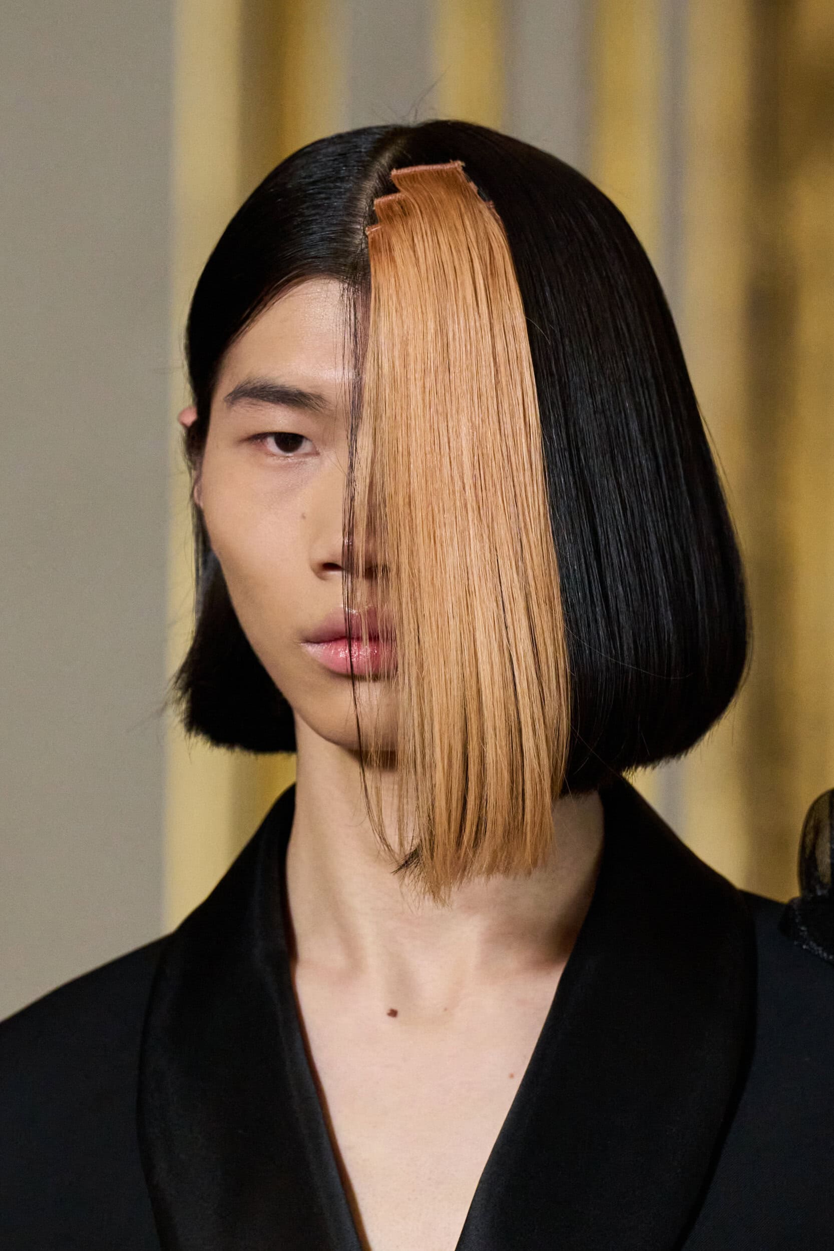 Peet Dullaert Spring 2026 Couture Fashion Show Details