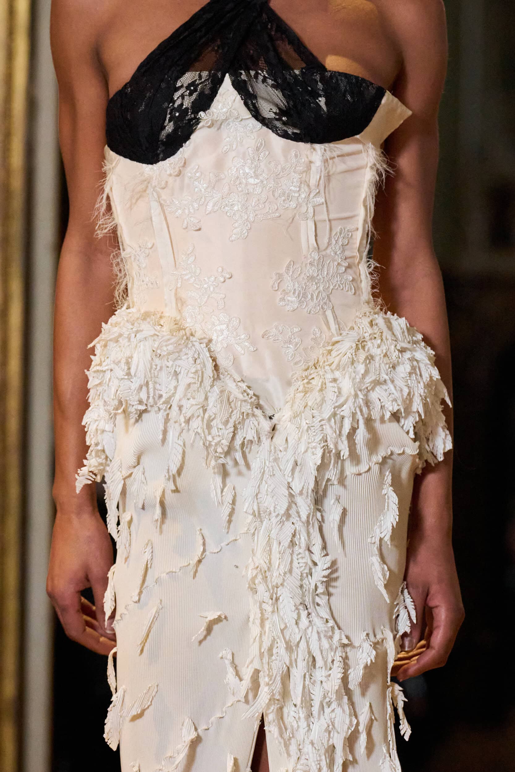 Peet Dullaert Spring 2026 Couture Fashion Show Details