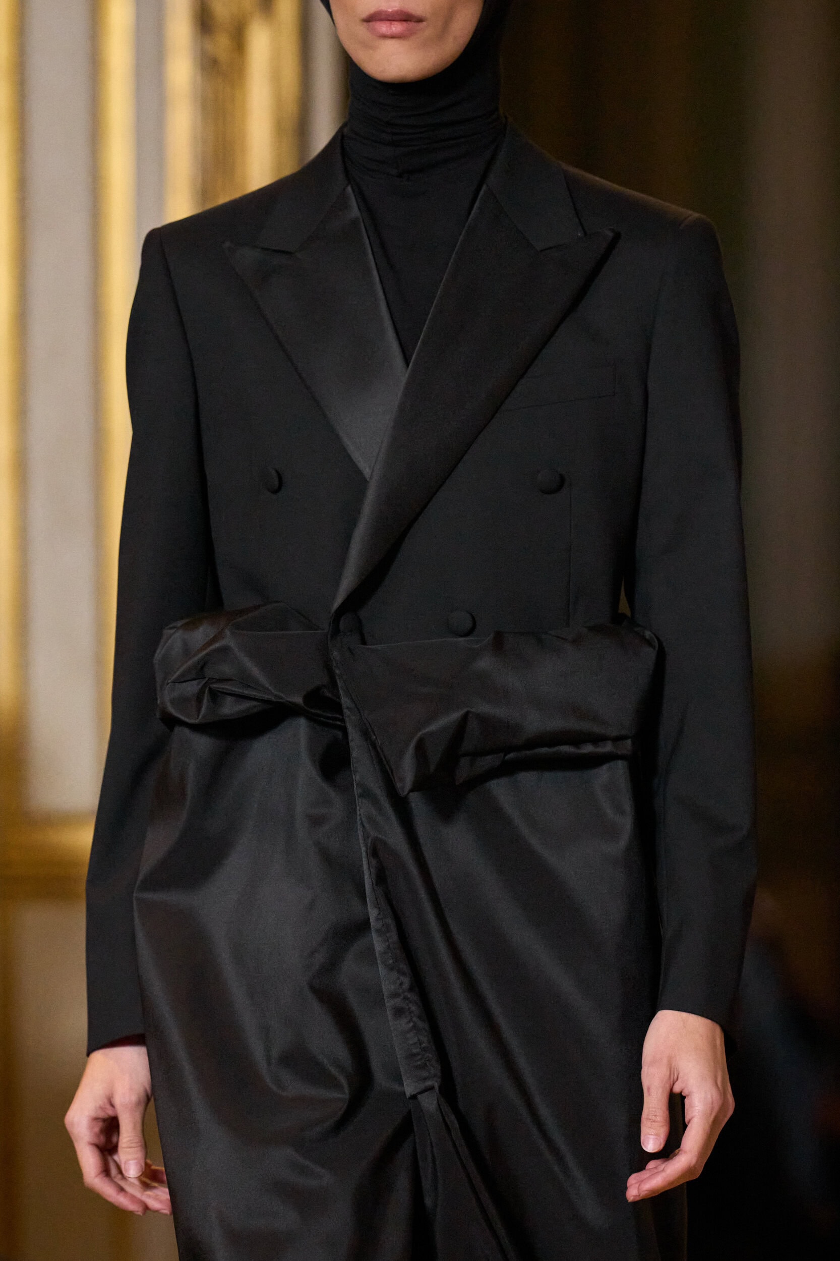 Peet Dullaert Spring 2026 Couture Fashion Show Details