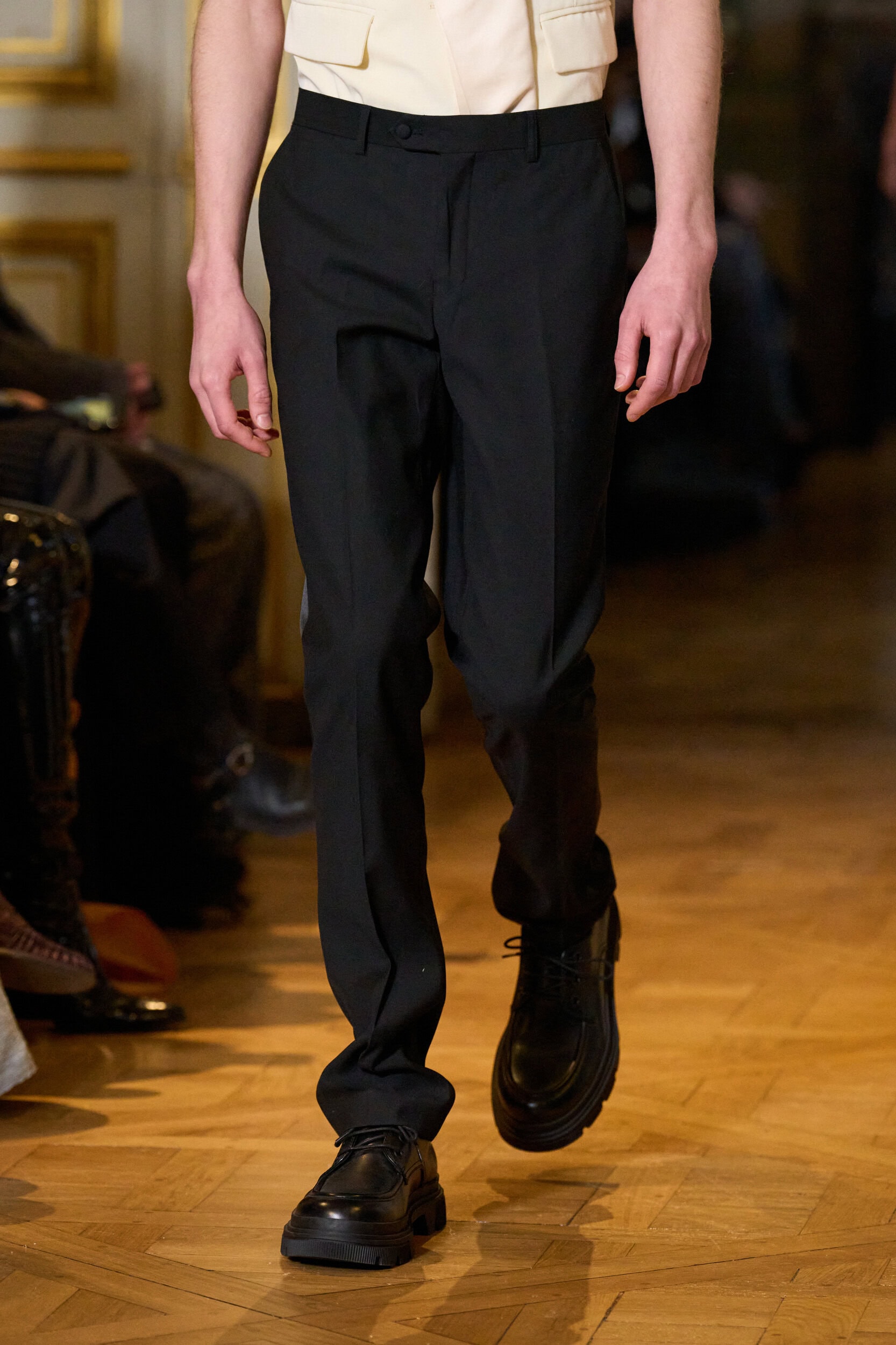 Peet Dullaert Spring 2026 Couture Fashion Show Details