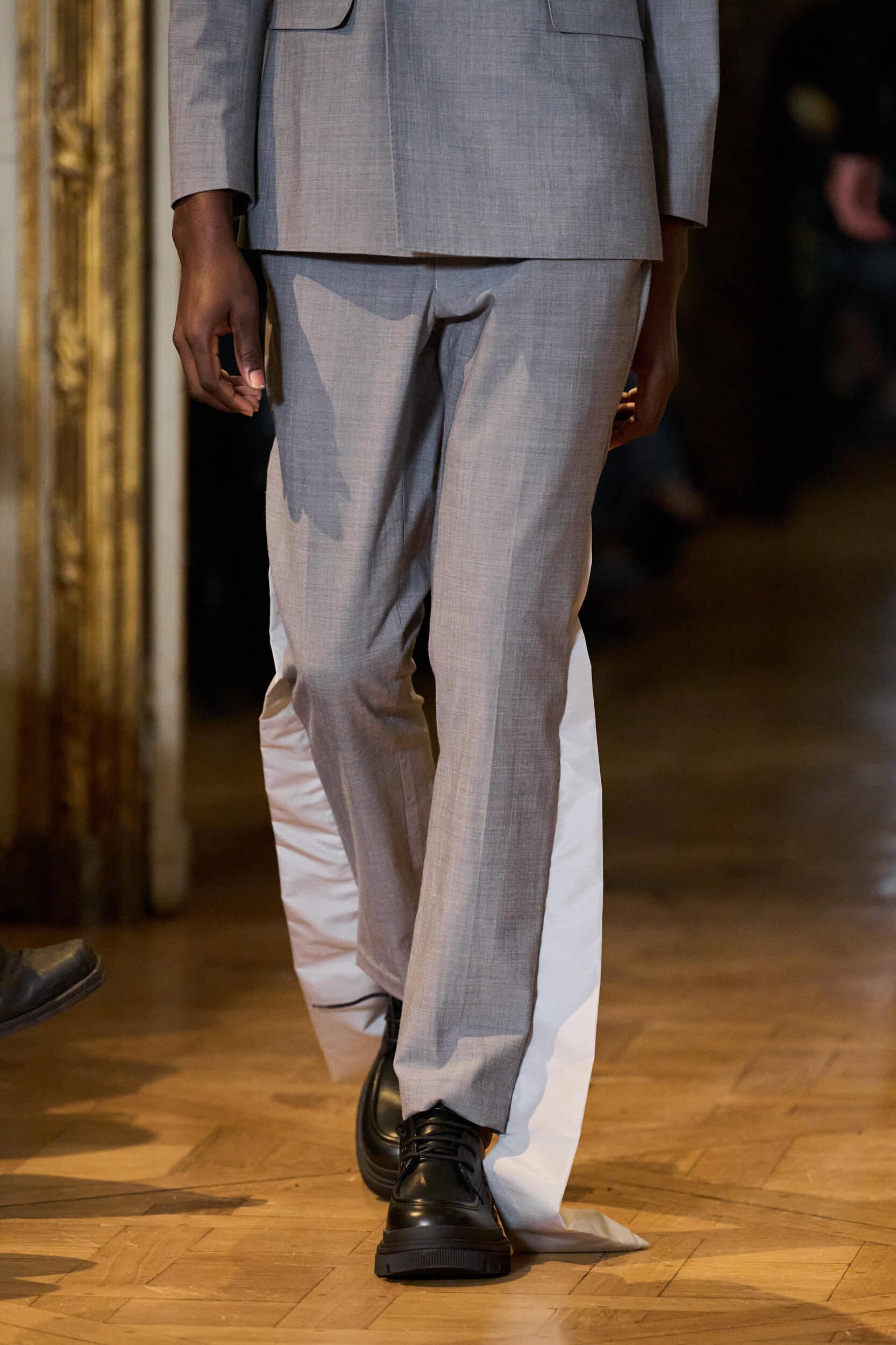 Peet Dullaert Spring 2026 Couture Fashion Show Details