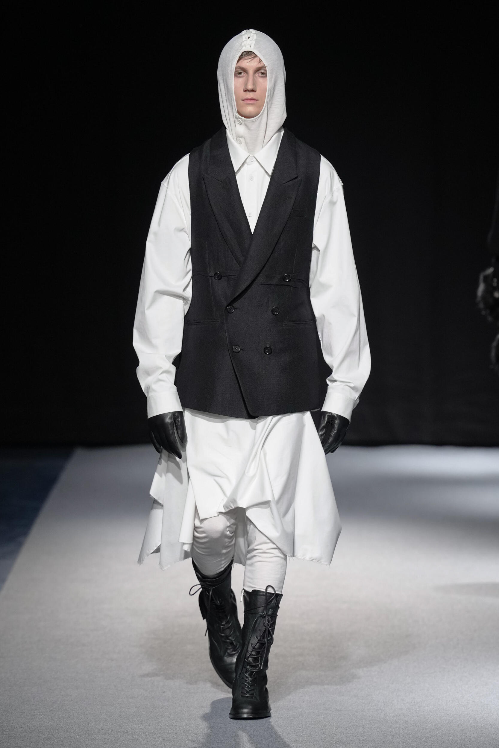 Songzio Fall 2026 Men’s Fashion Show