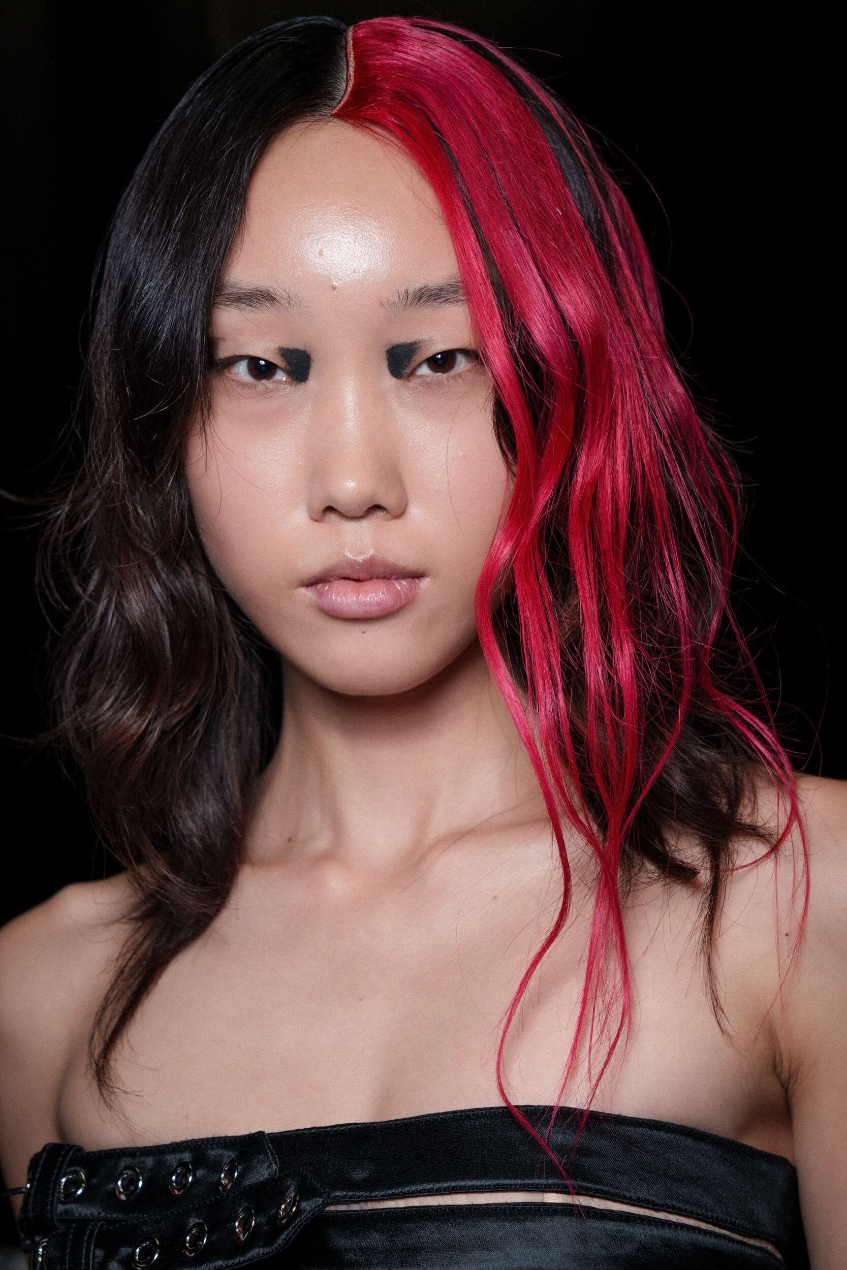 Jeanne Friot Fall 2026 Men’s Fashion Show Backstage