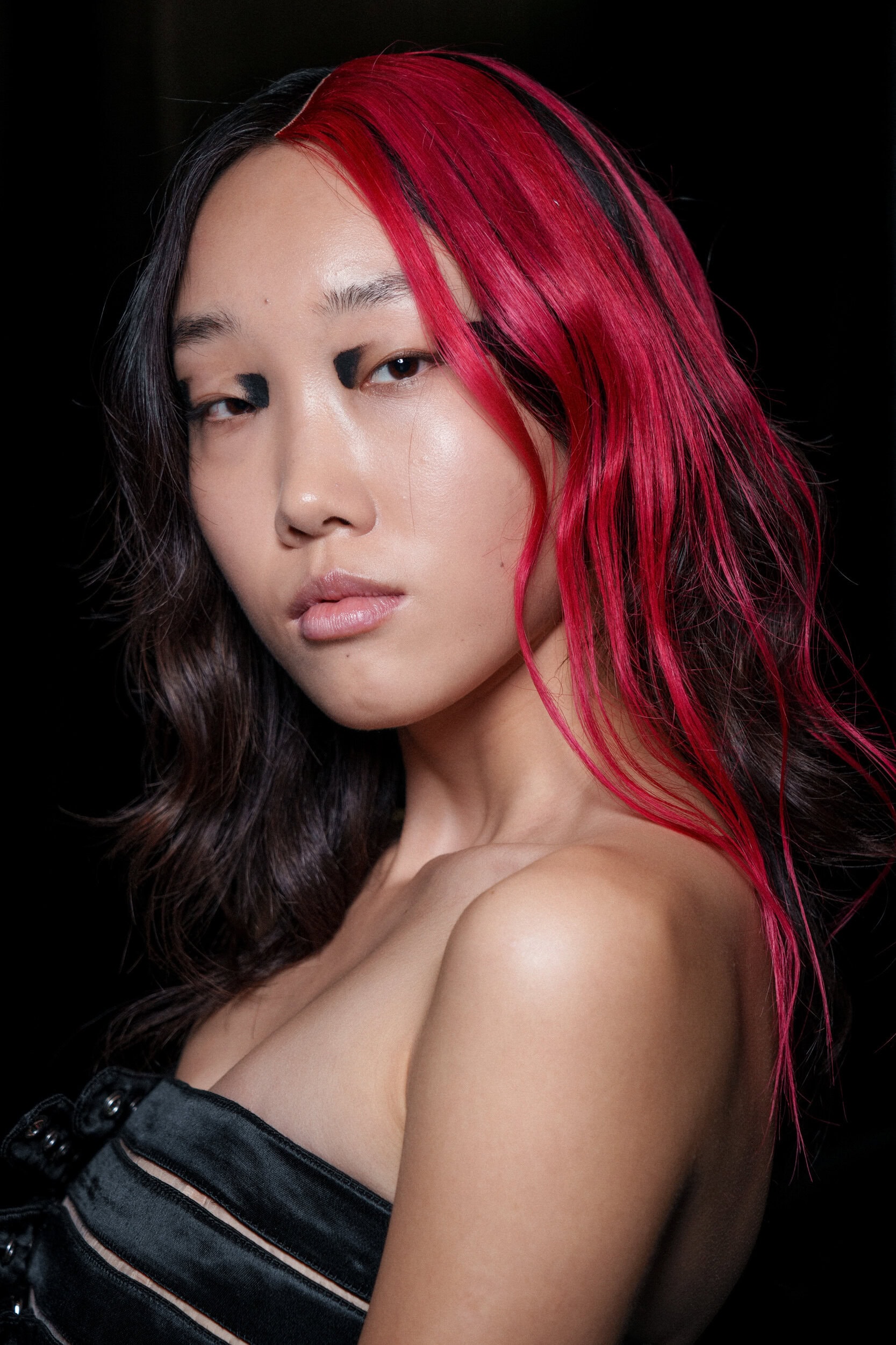 Jeanne Friot Fall 2026 Men’s Fashion Show Backstage