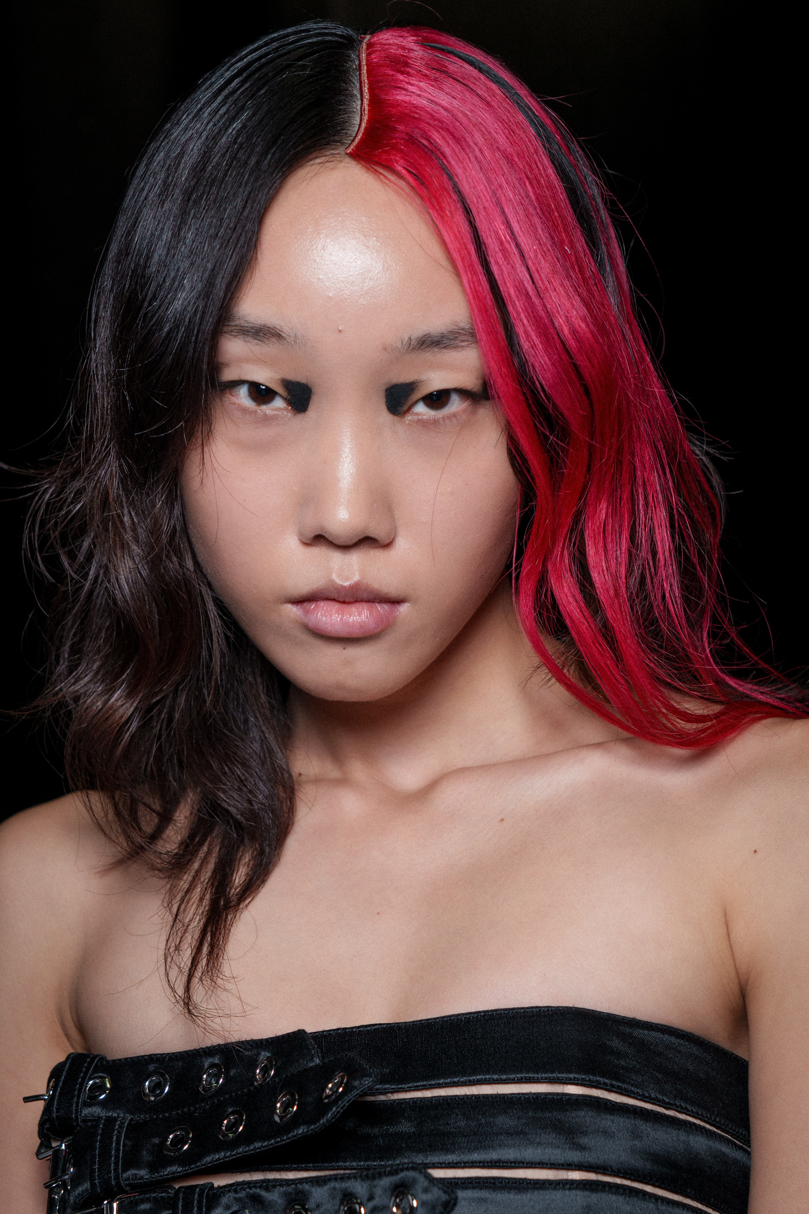 Jeanne Friot Fall 2026 Men’s Fashion Show Backstage