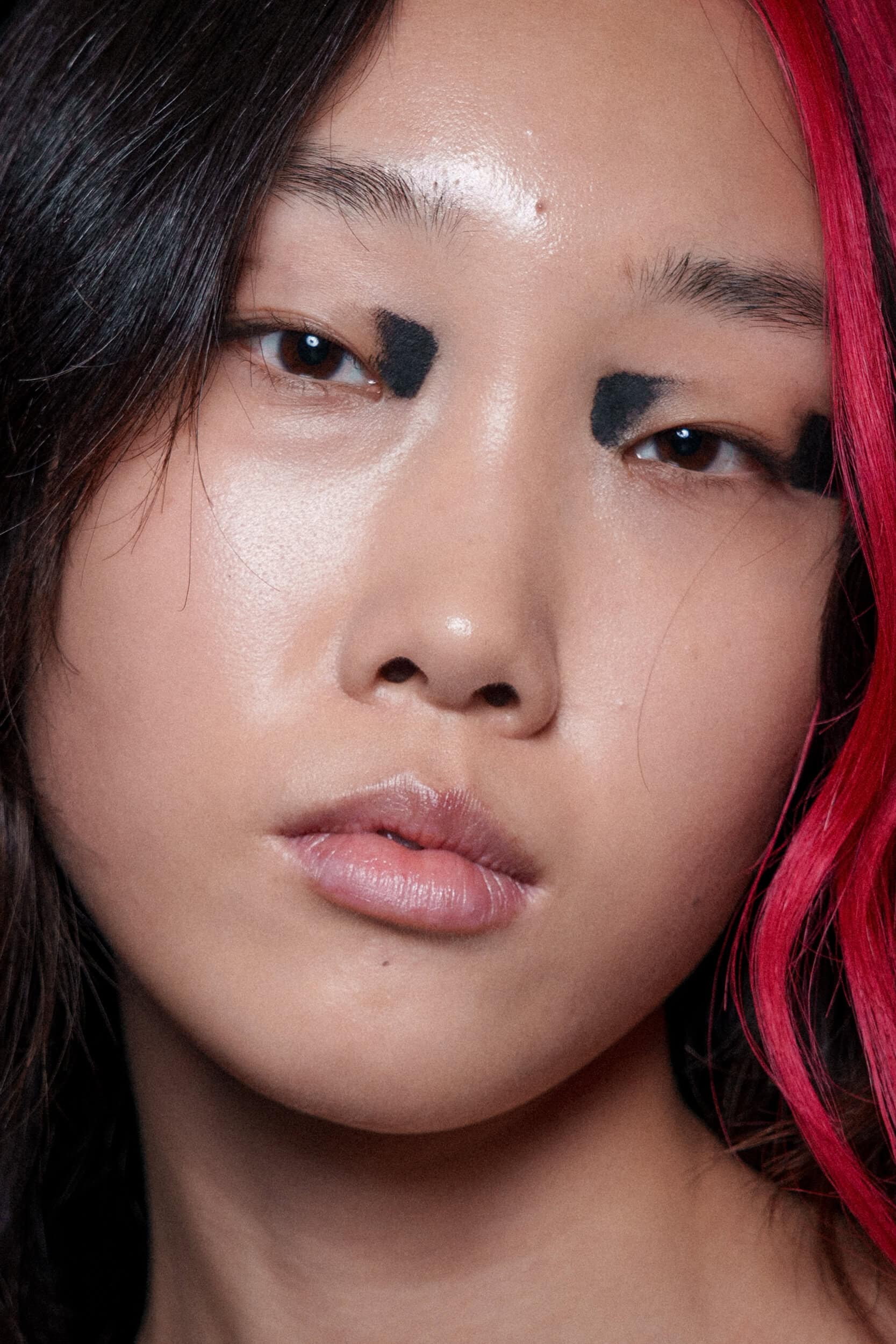 Jeanne Friot Fall 2026 Men’s Fashion Show Backstage