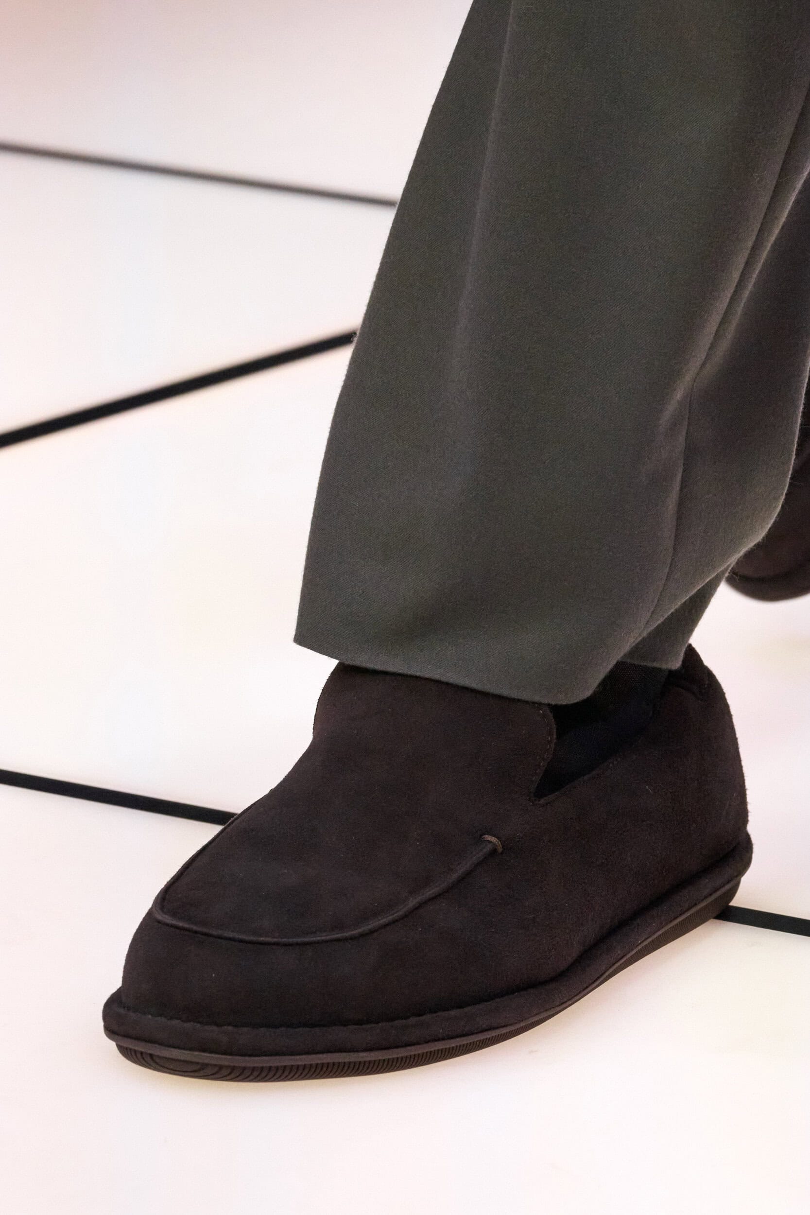 Giorgio Armani Fall 2026 Men’s Fashion Show Details