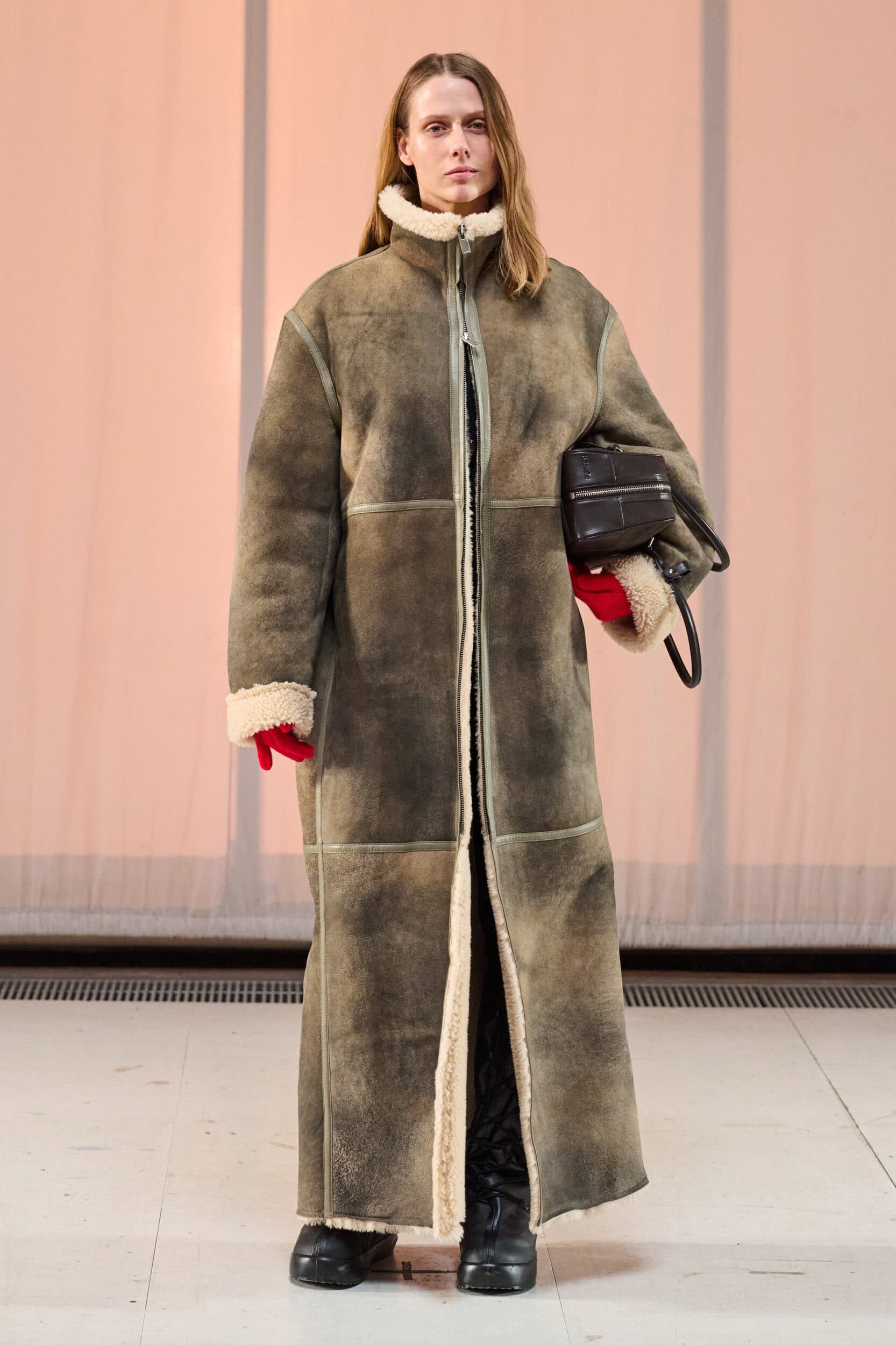 Holzweiler Fall 2026 Fashion Show 