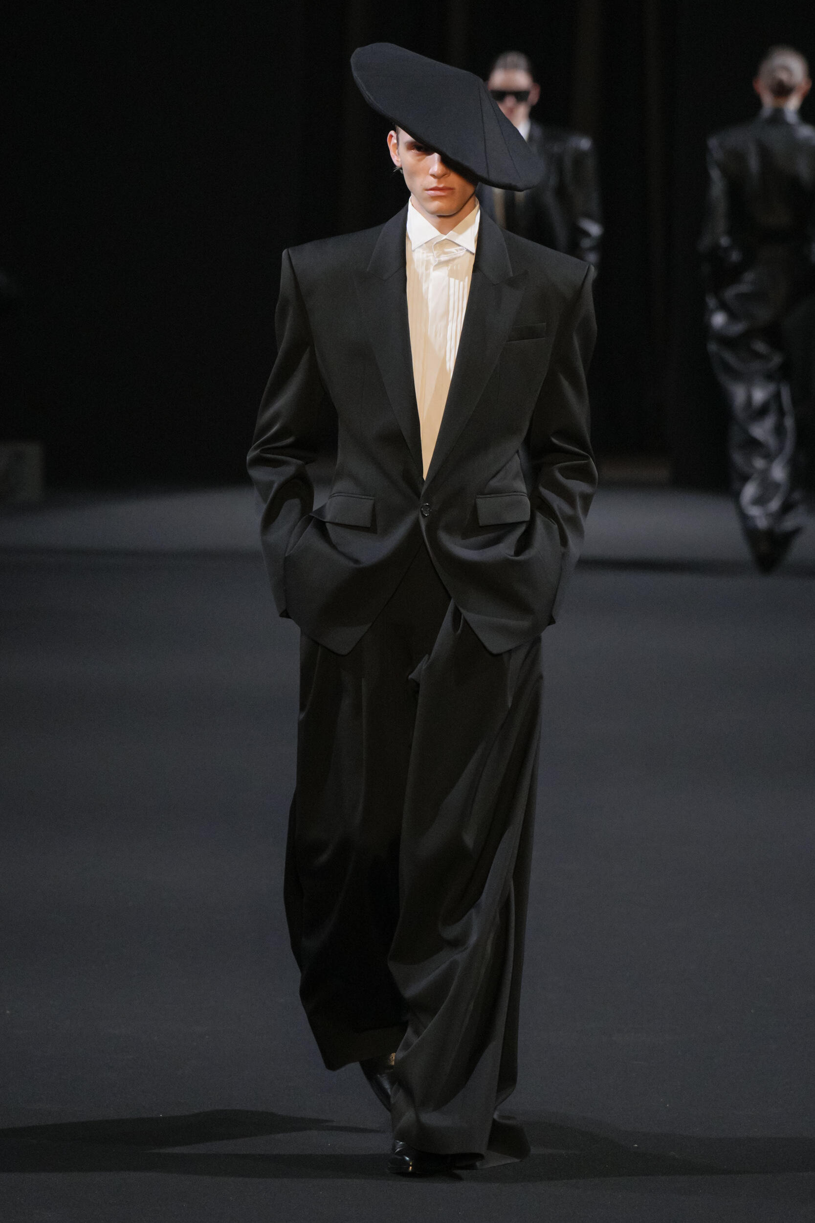 Juun.j Fall 2026 Men’s Fashion Show