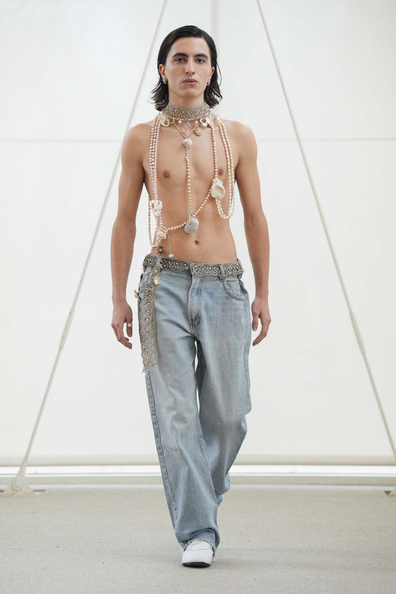 Aelis Spring 2026 Couture Fashion Show