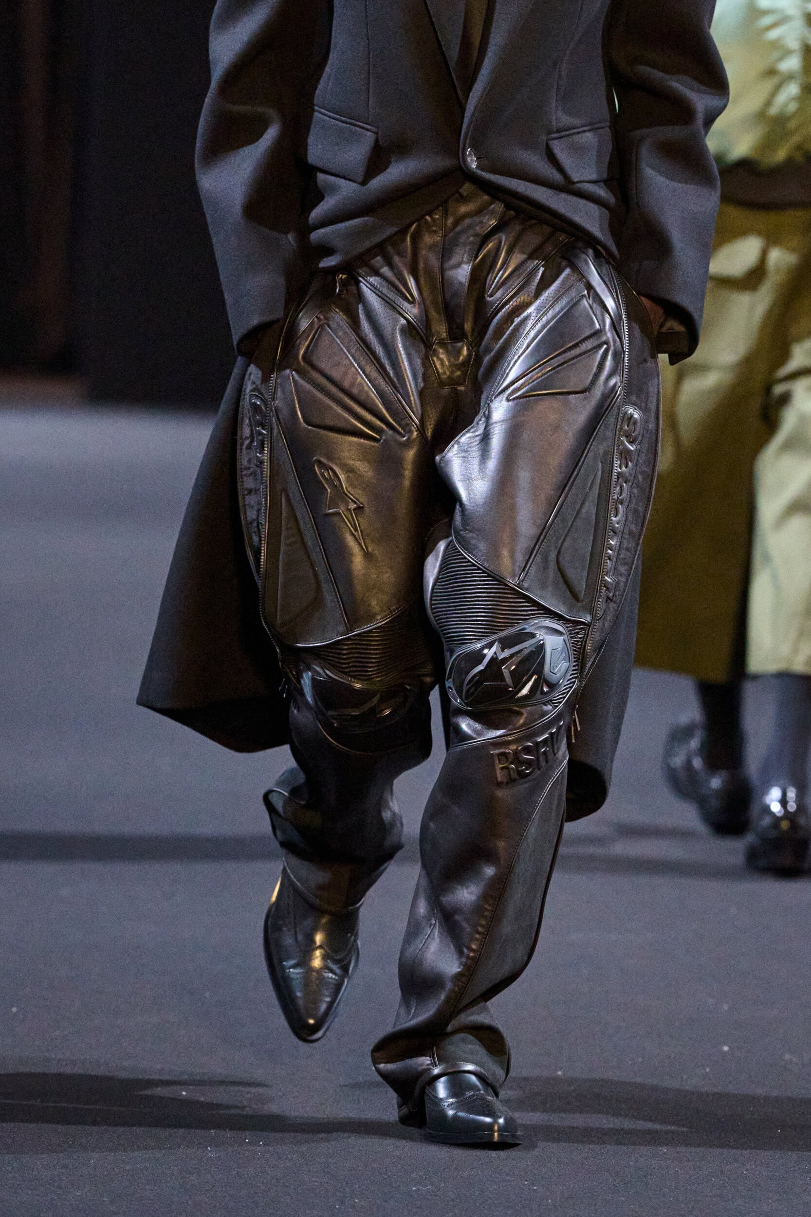 Juun.j Fall 2026 Men’s Fashion Show Details