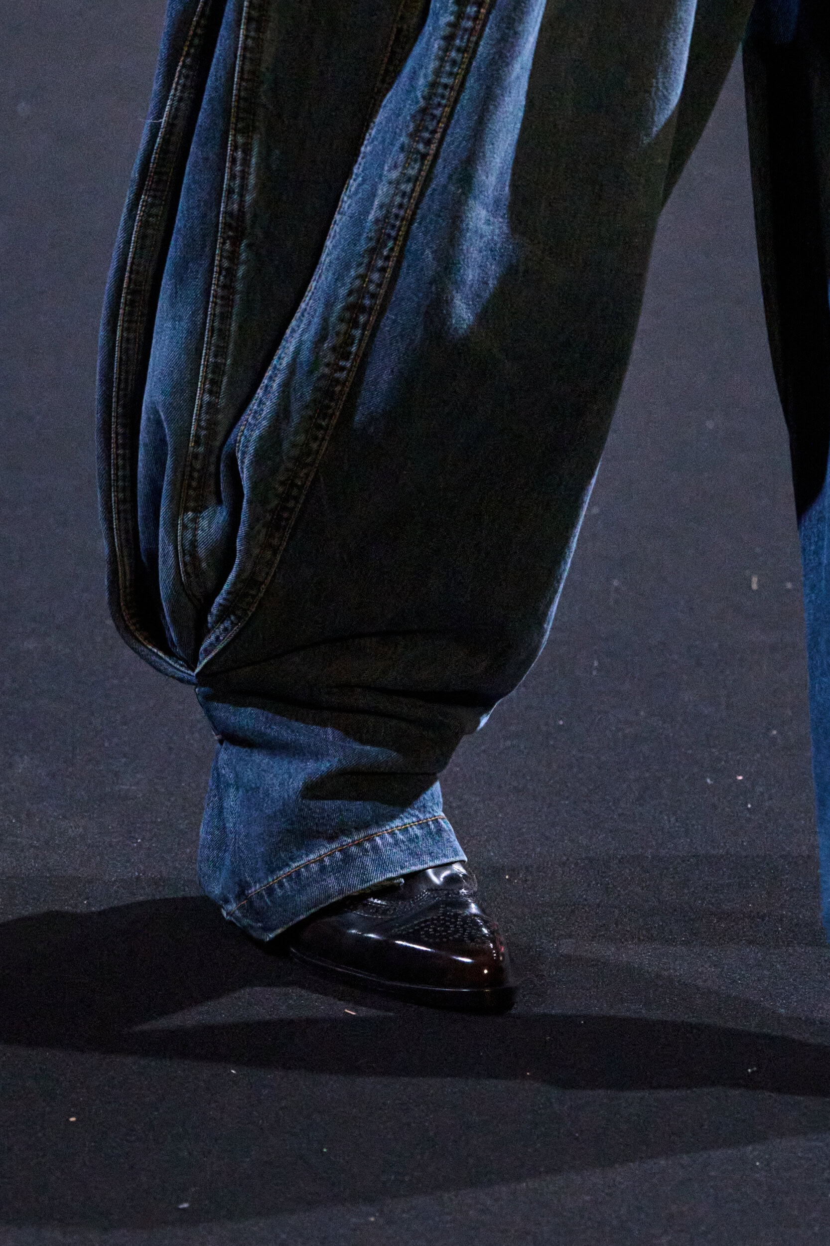 Juun.j Fall 2026 Men’s Fashion Show Details