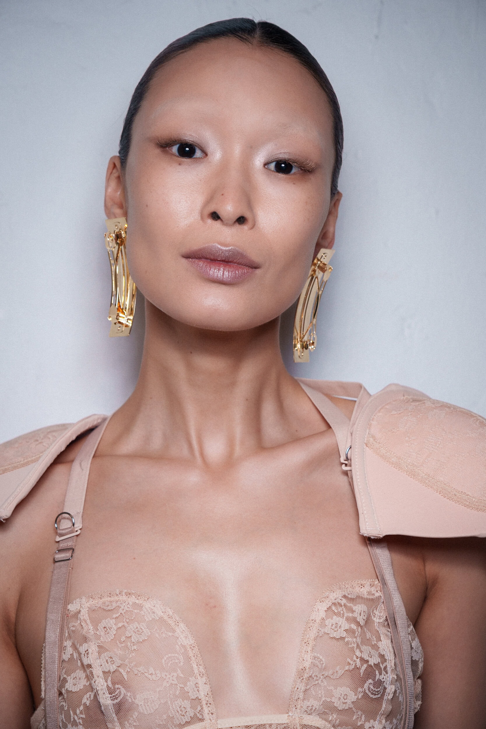 Charlie Le Mindu Spring 2026 Couture Fashion Show Backstage