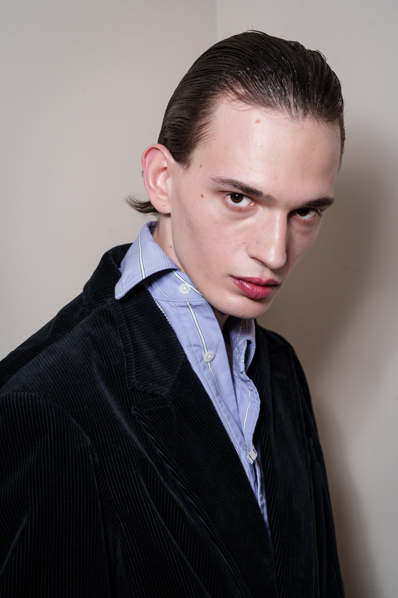 Maison Mihara Yasuhiro Fall 2026 Men’s Fashion Show Backstage